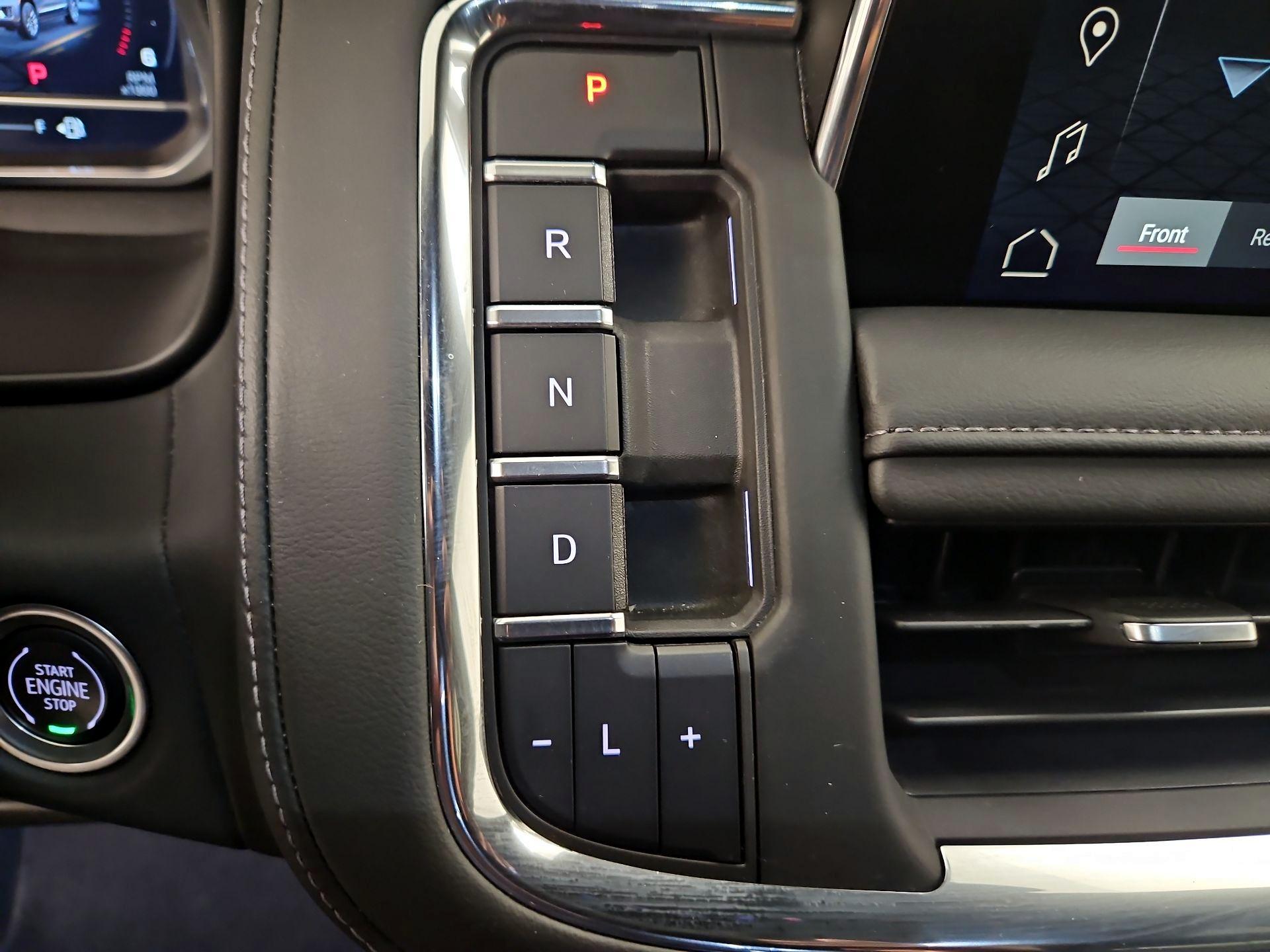 Thumbnail: 2023 GMC Yukon - 17