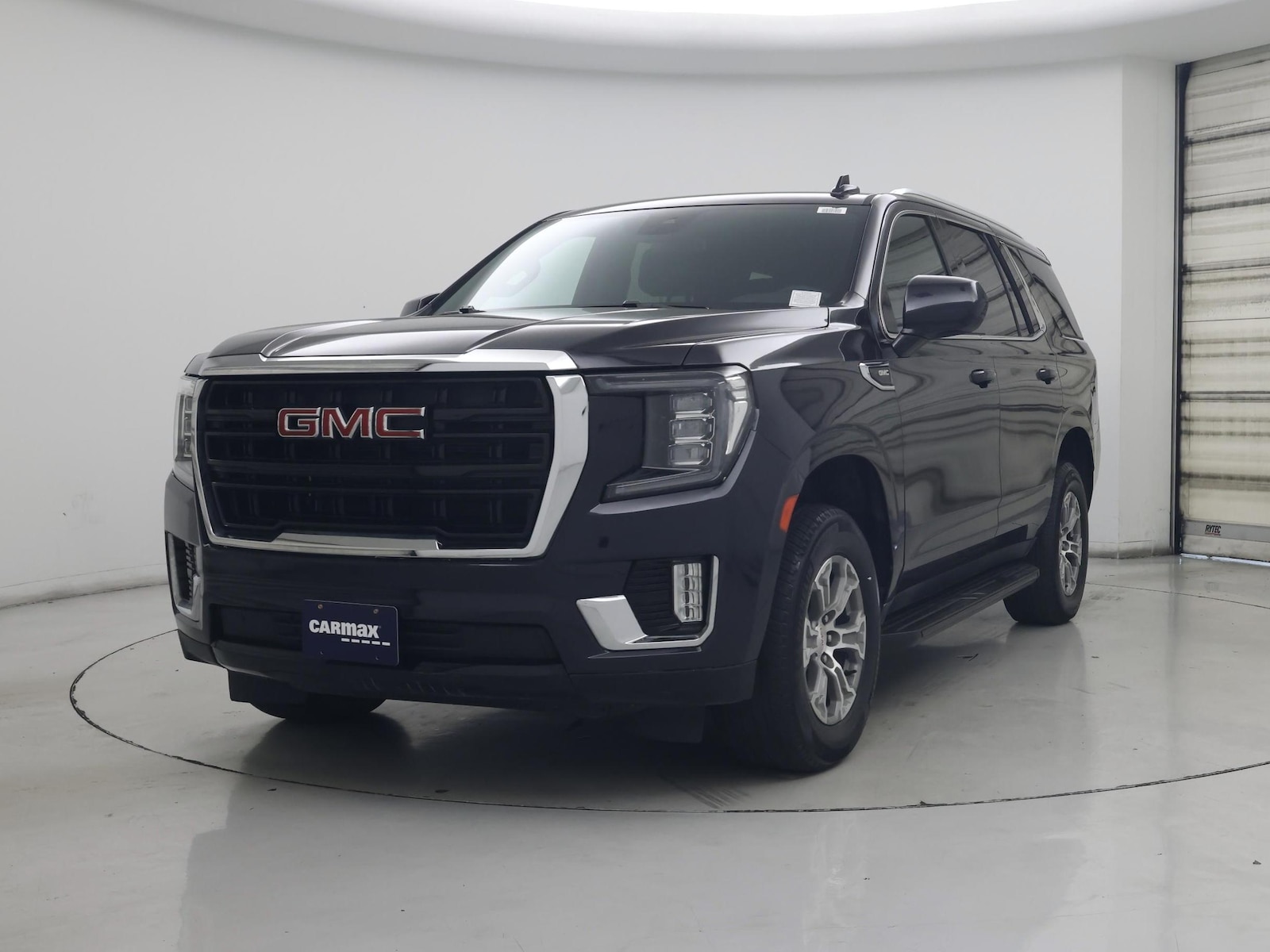 2023 GMC Yukon SLE - Photo 5