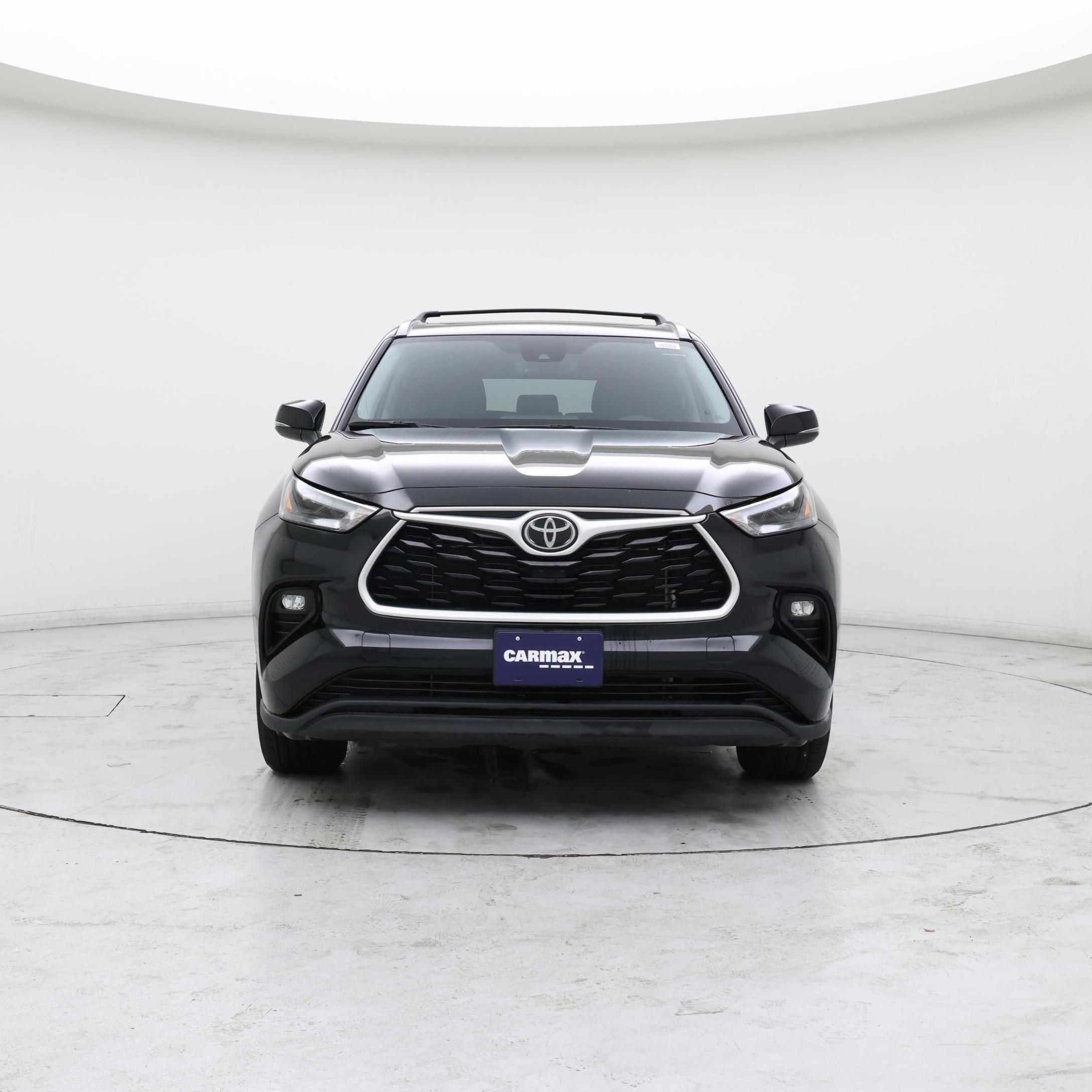 Thumbnail: 2022 Toyota Highlander - 5