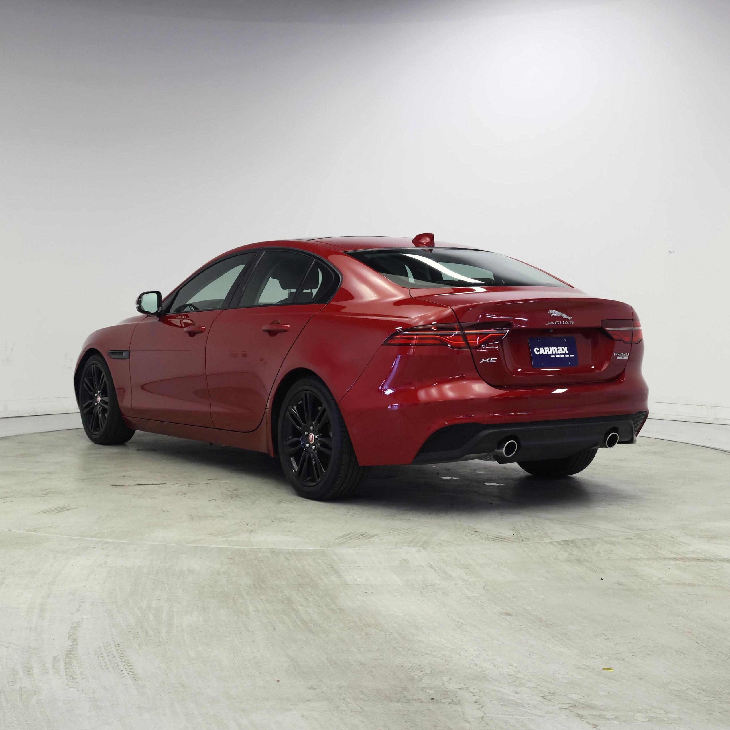 Thumbnail: 2020 Jaguar XE - 2