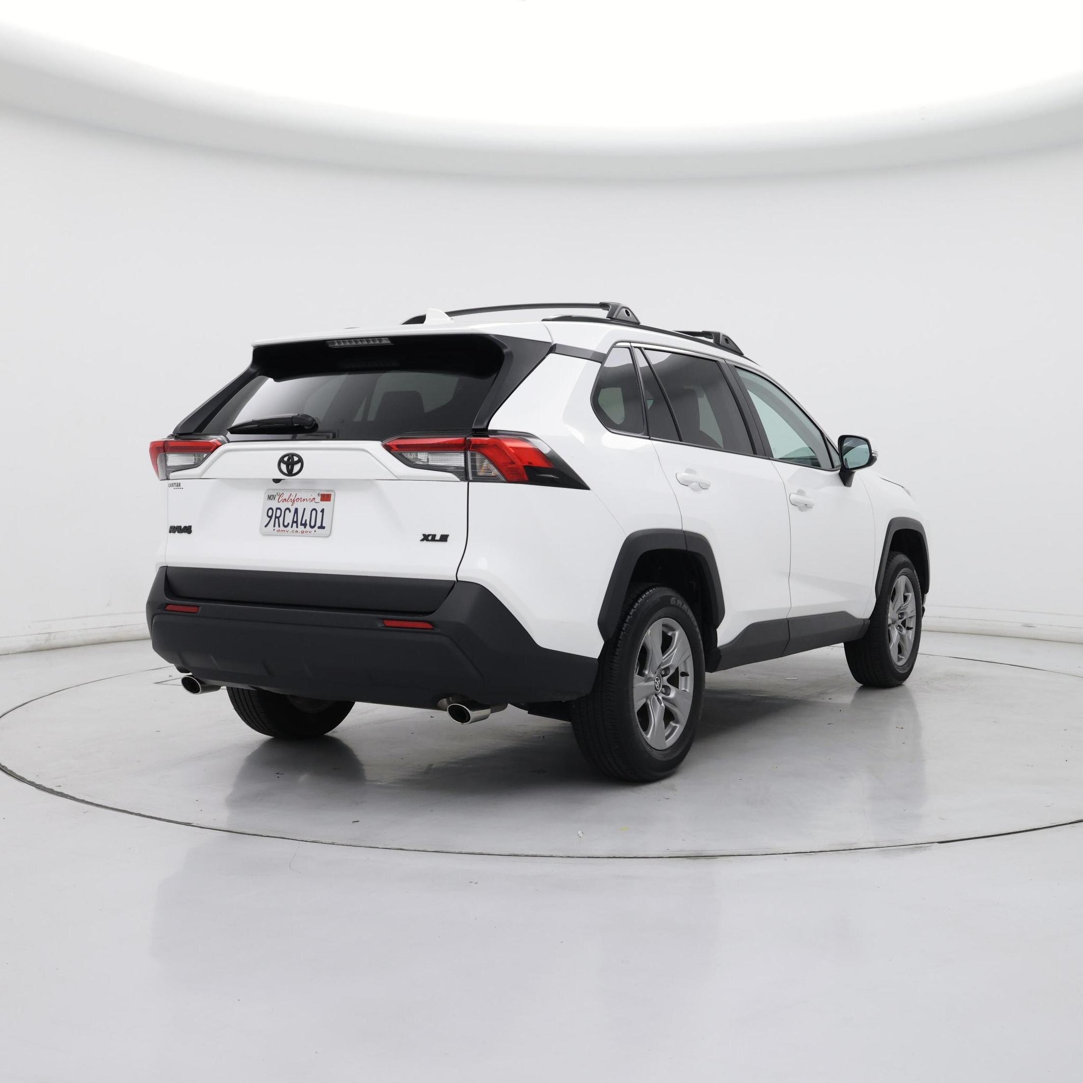 Thumbnail: 2025 Toyota RAV4 - 8
