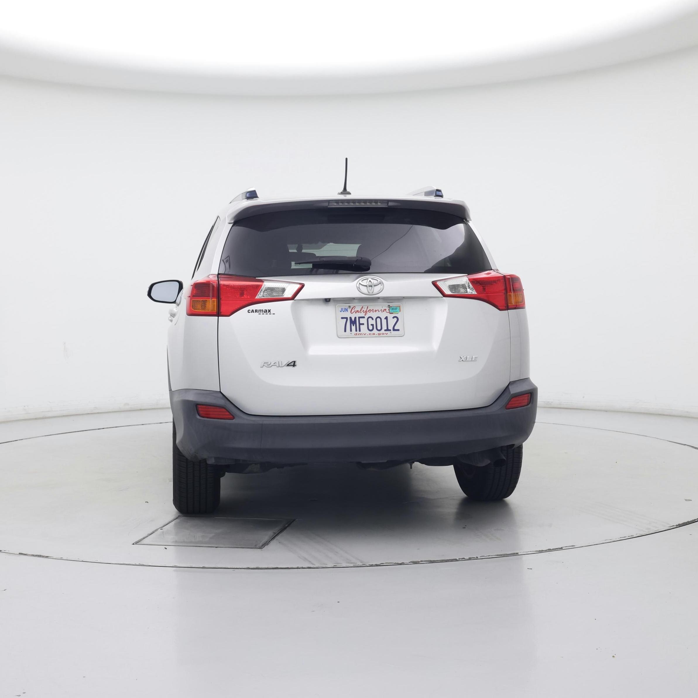 Thumbnail: 2015 Toyota RAV4 - 6