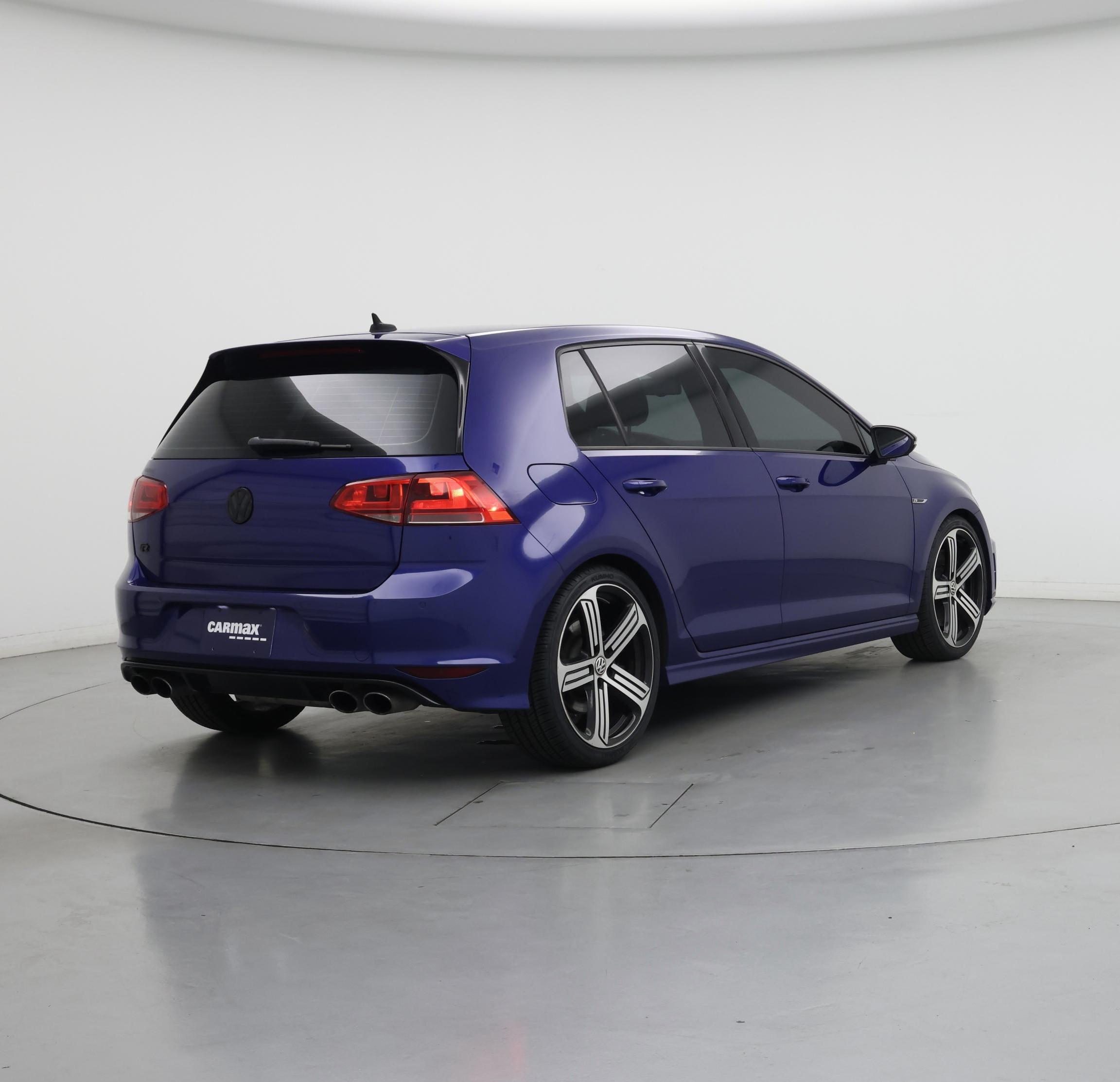Thumbnail: 2016 Volkswagen Golf - 8