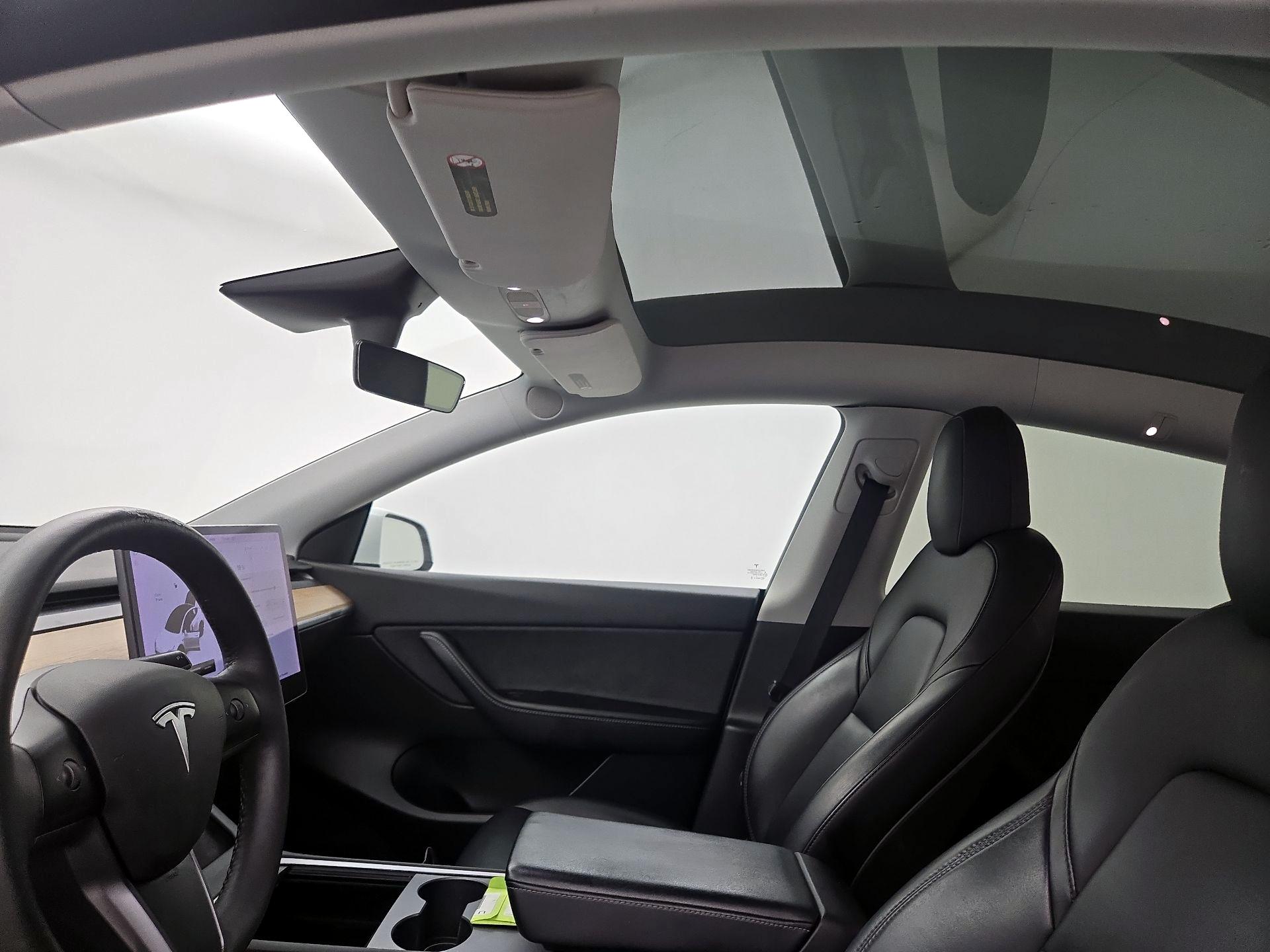 Thumbnail: 2021 Tesla Model Y - 19