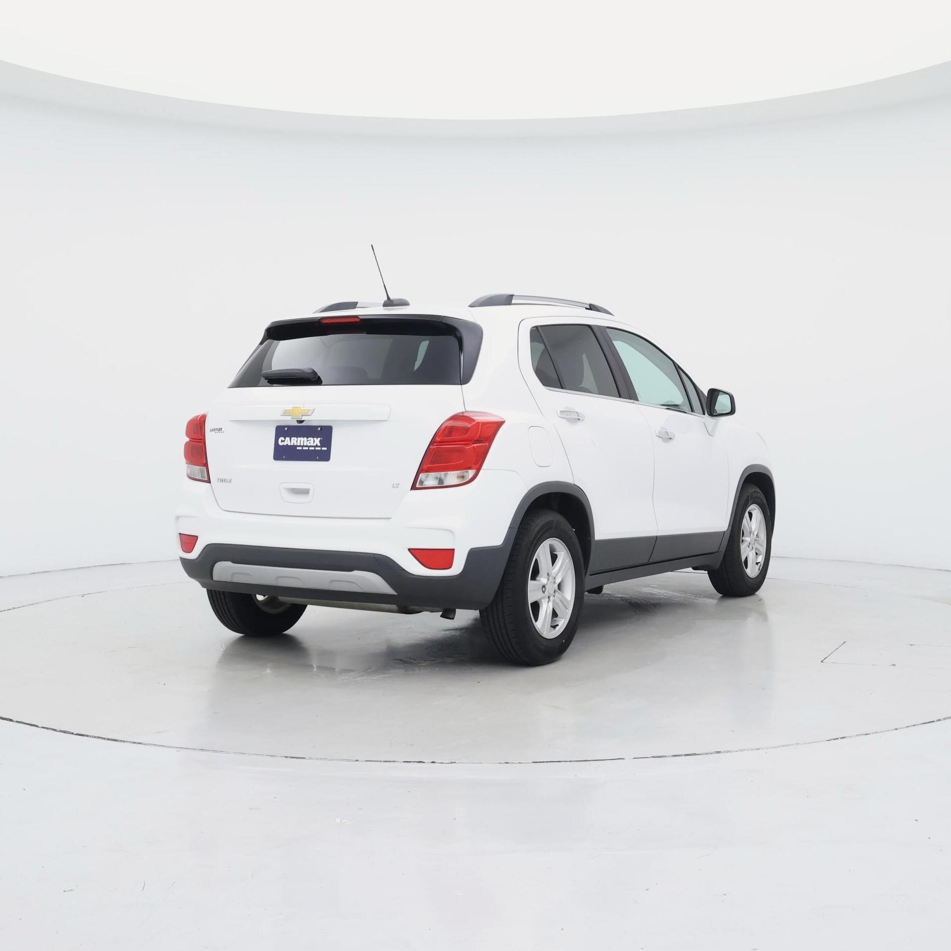 Thumbnail: 2018 Chevrolet Trax - 8