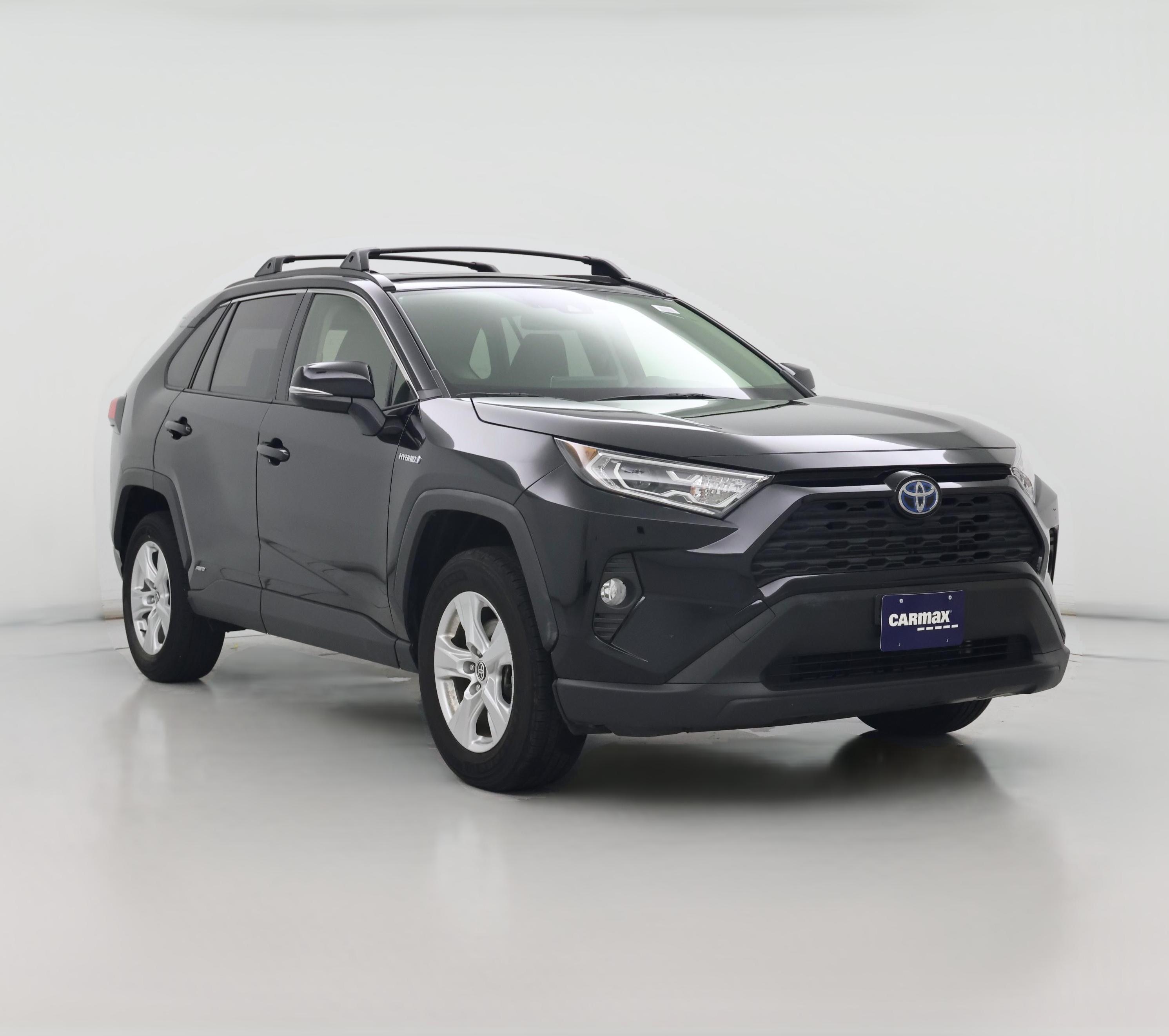 Thumbnail: 2021 Toyota RAV4 - 1