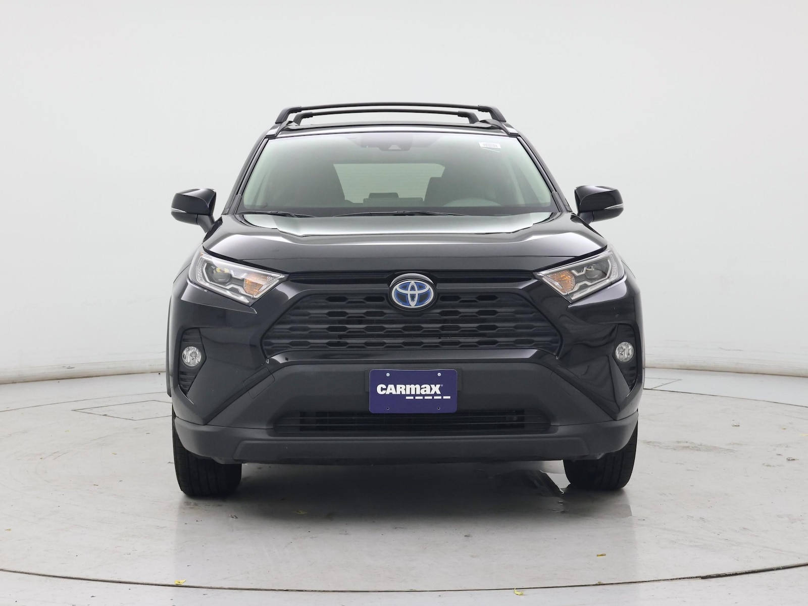 2021 Toyota RAV4 XLE - Photo 6