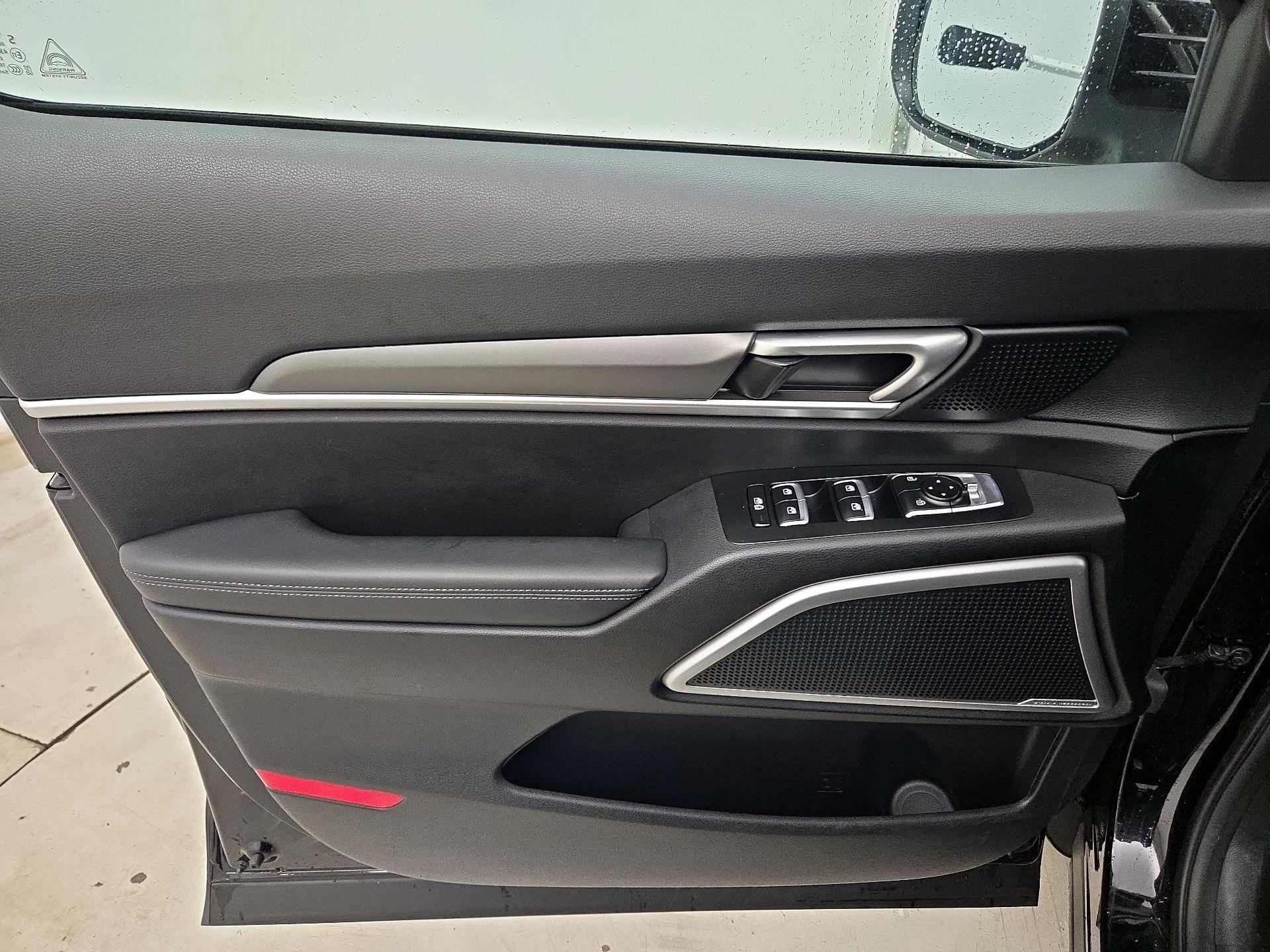 Thumbnail: 2021 Kia Telluride - 12