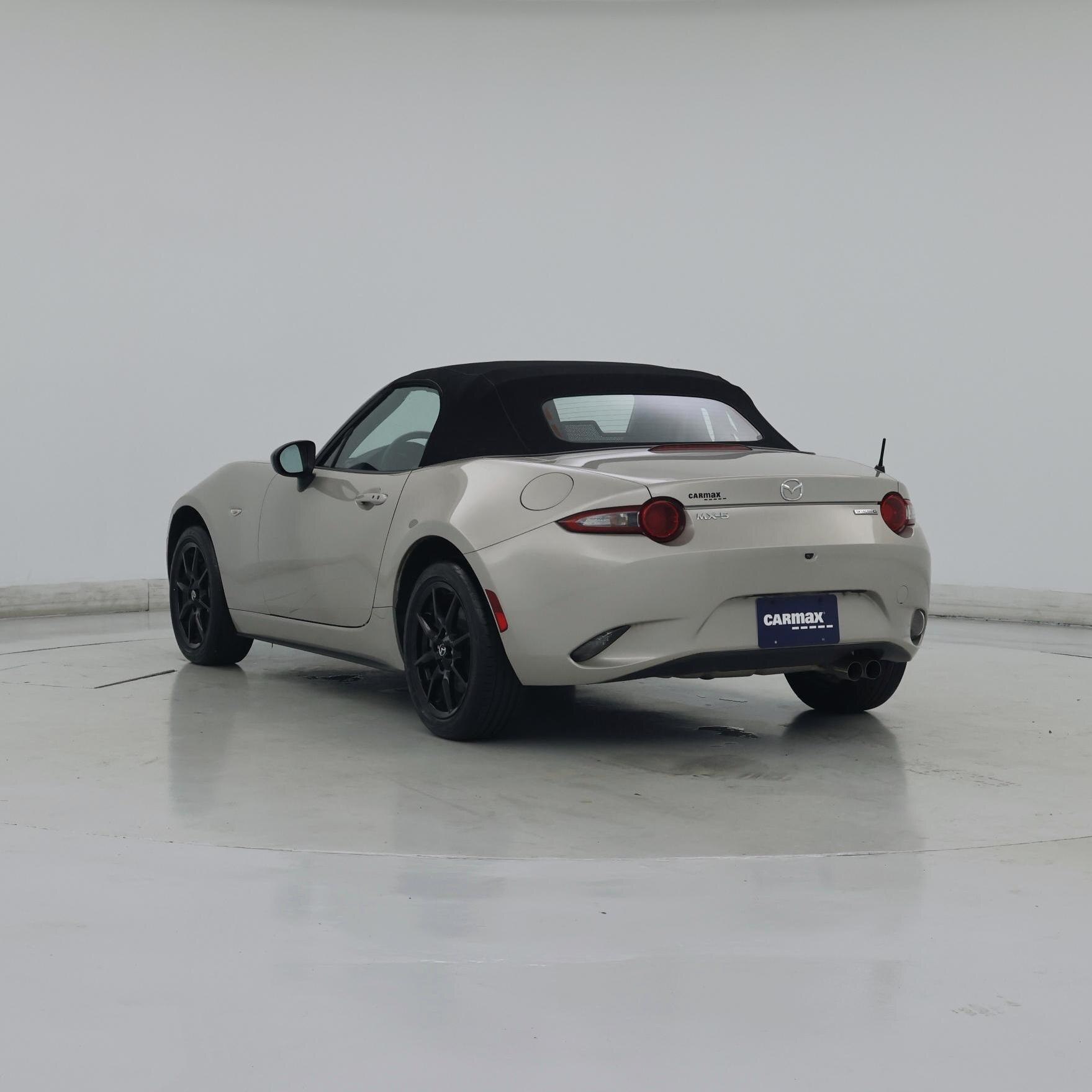 Thumbnail: 2022 Mazda MX-5 Miata - 2