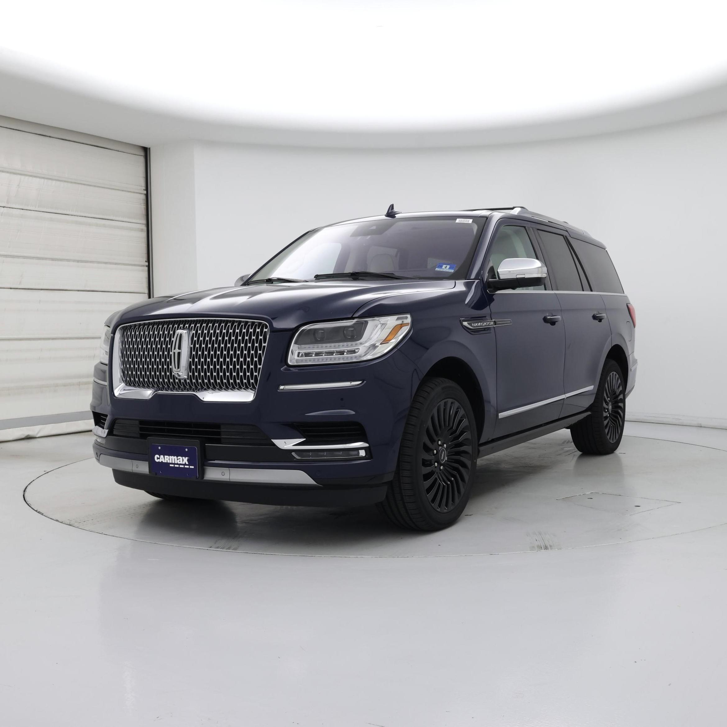 Thumbnail: 2020 Lincoln Navigator - 4