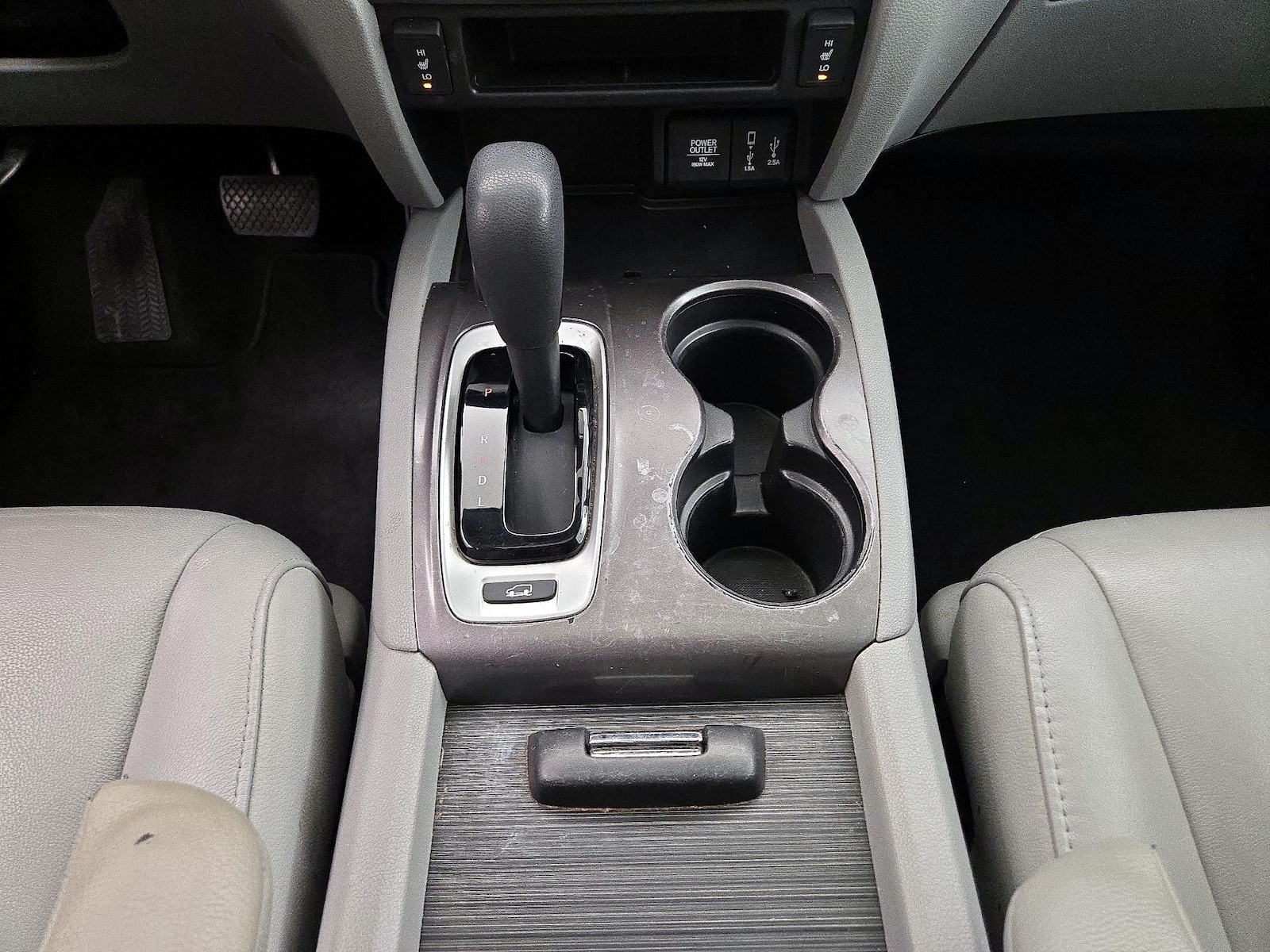 2018 Honda Pilot EX-L - Photo 18