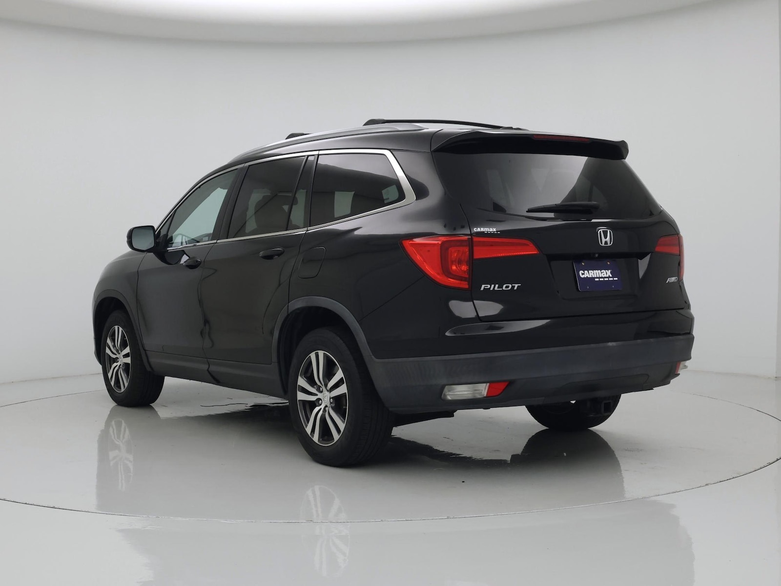 2018 Honda Pilot EX-L - Photo 3