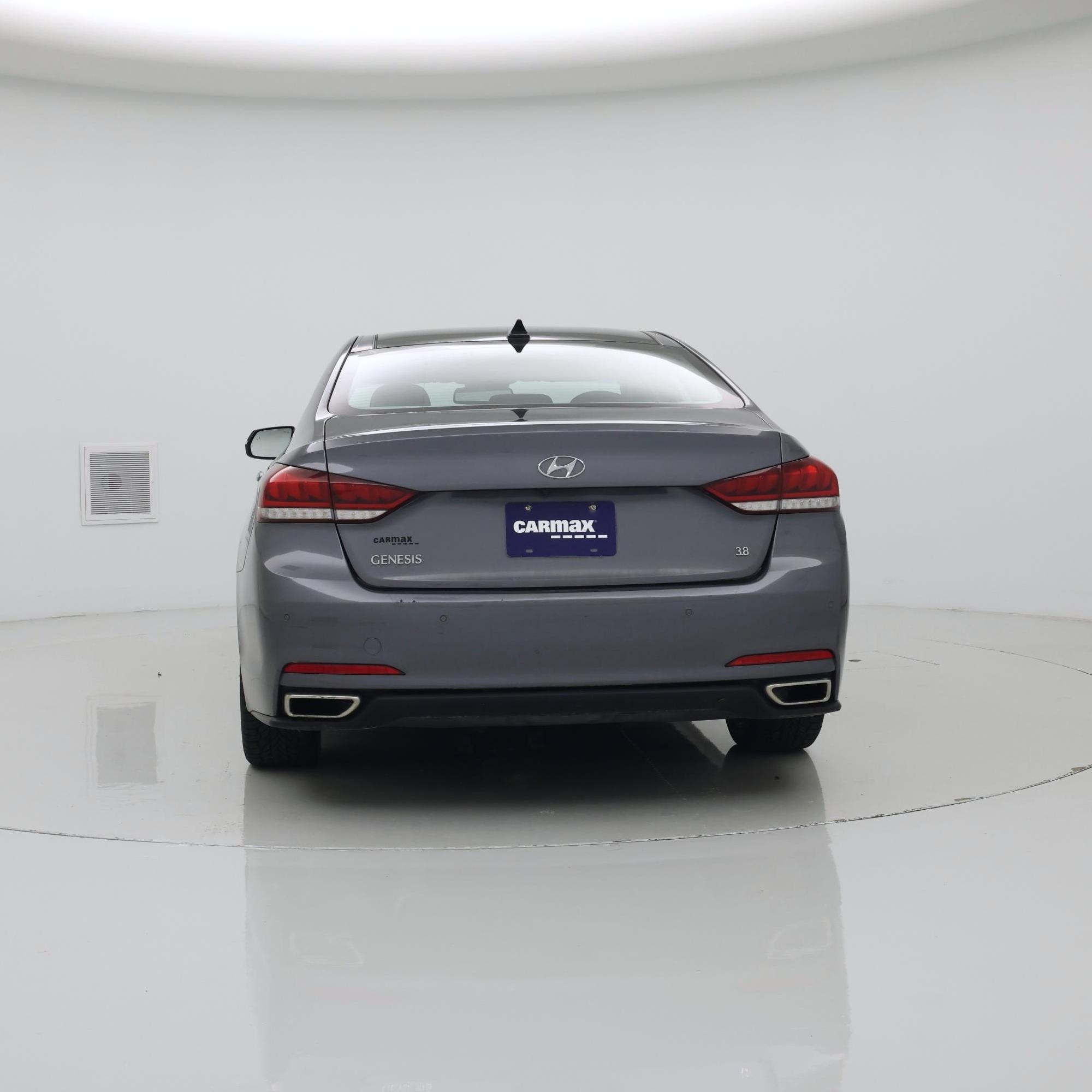 Thumbnail: 2015 Hyundai Genesis - 6