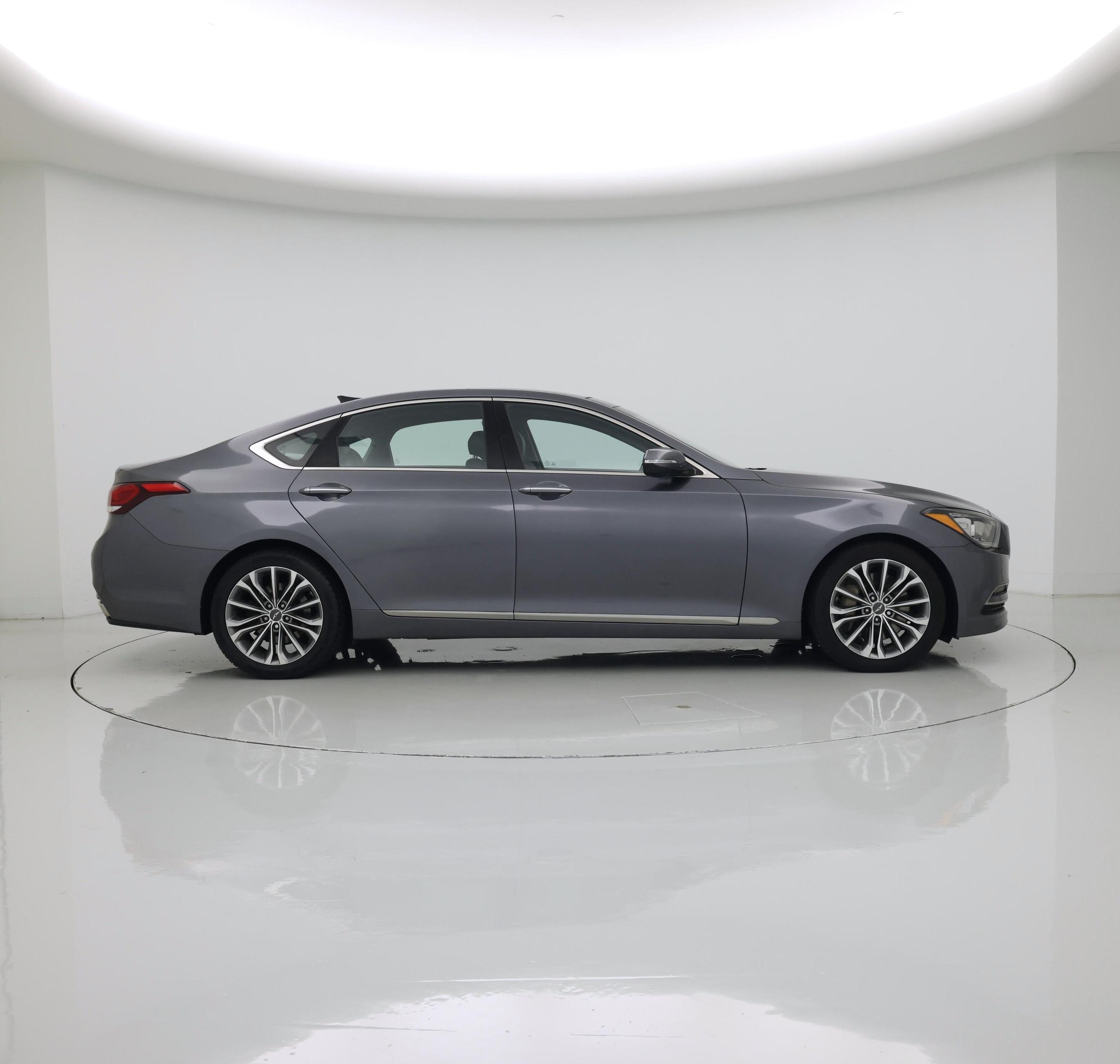 Thumbnail: 2015 Hyundai Genesis - 7