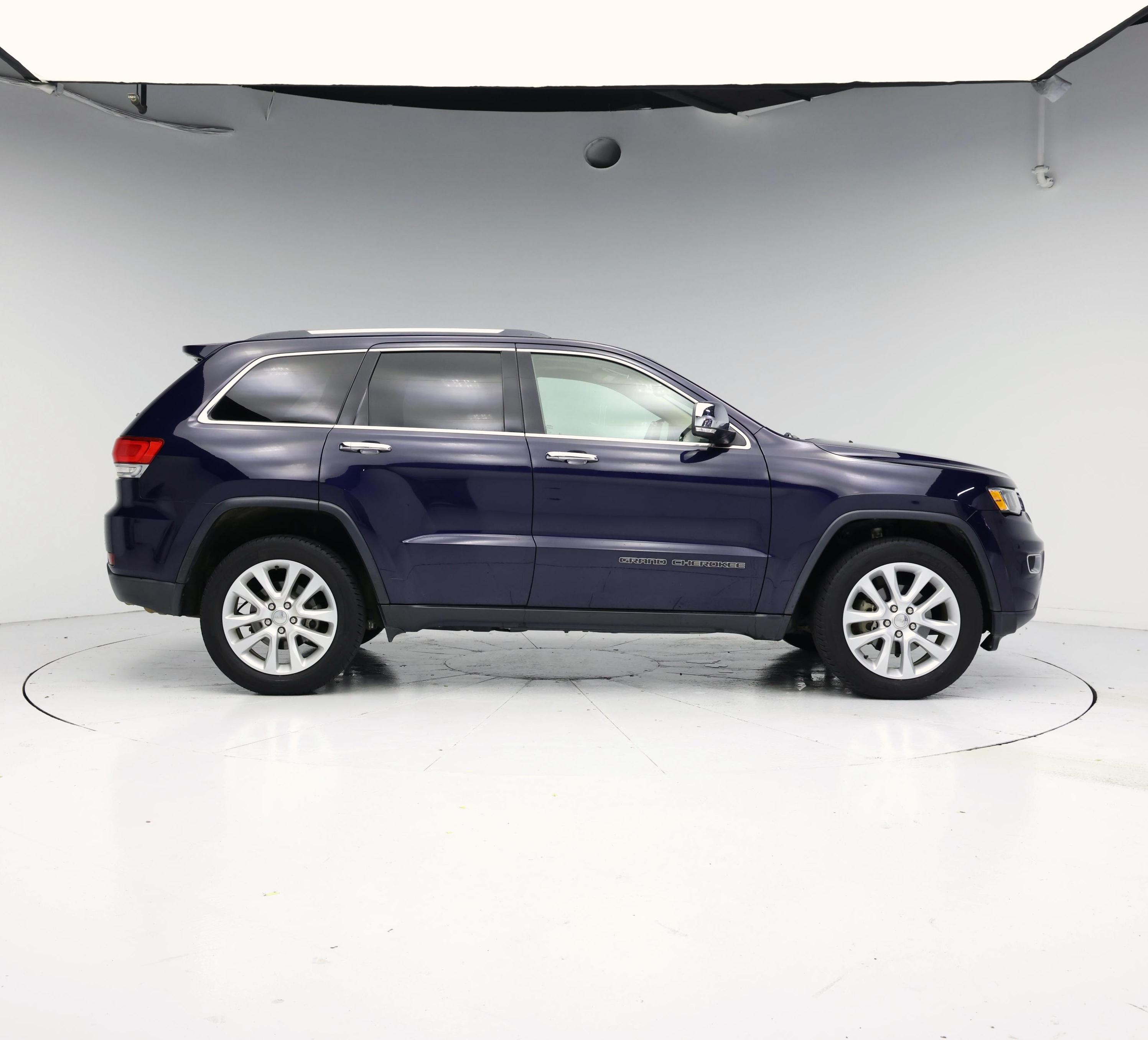 Thumbnail: 2017 Jeep Grand Cherokee - 7