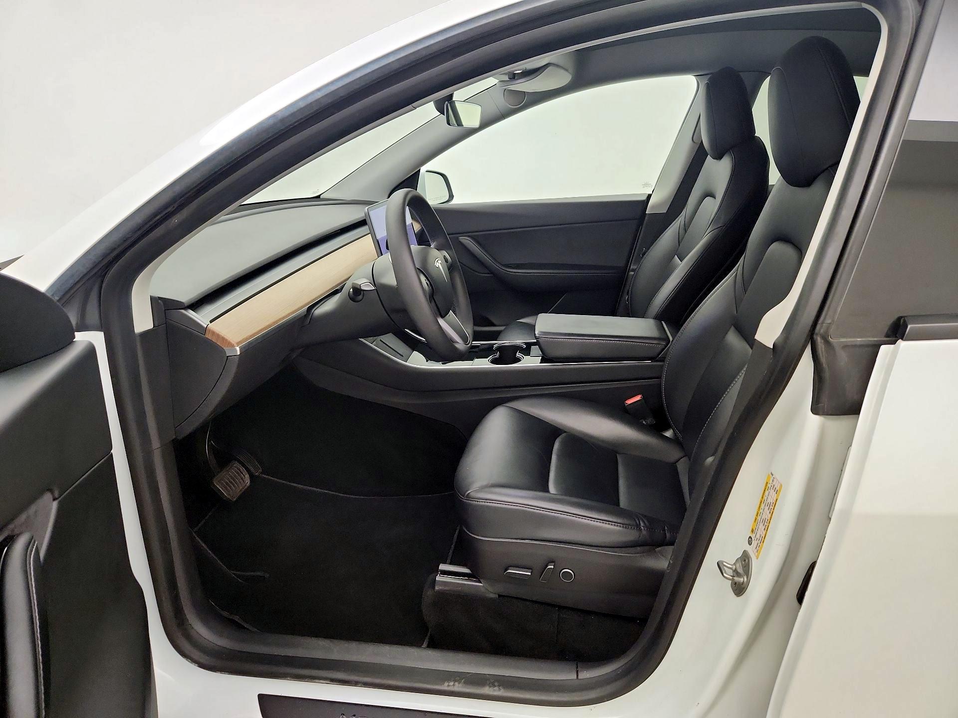 Thumbnail: 2021 Tesla Model Y - 11