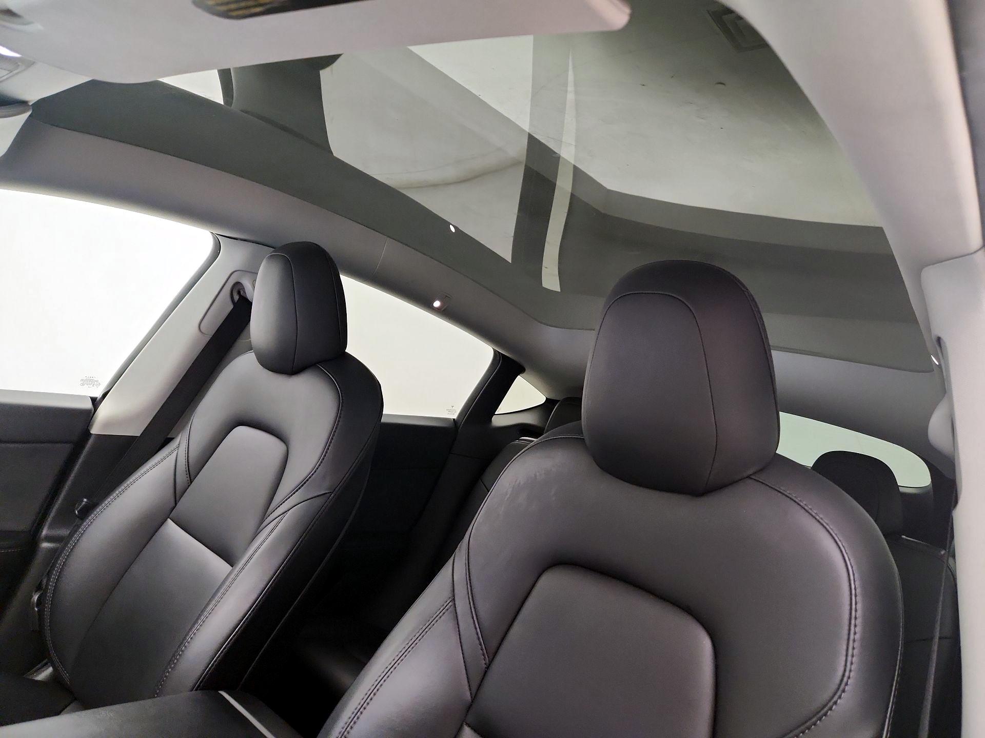 Thumbnail: 2021 Tesla Model Y - 19