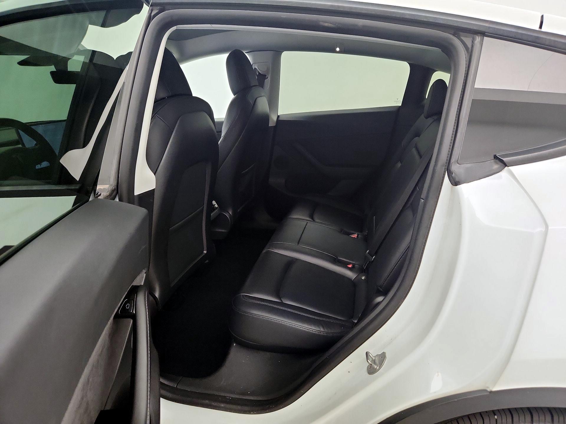 Thumbnail: 2021 Tesla Model Y - 20