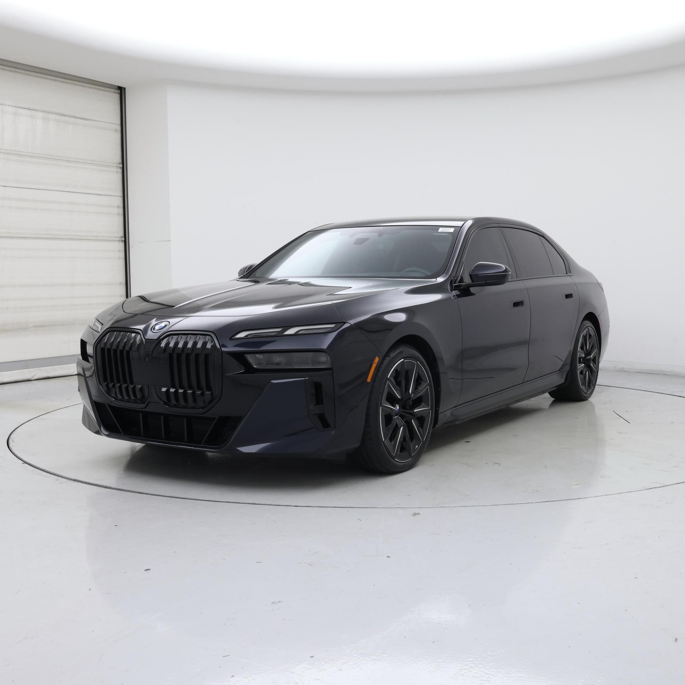 Thumbnail: 2023 BMW i7 - 4