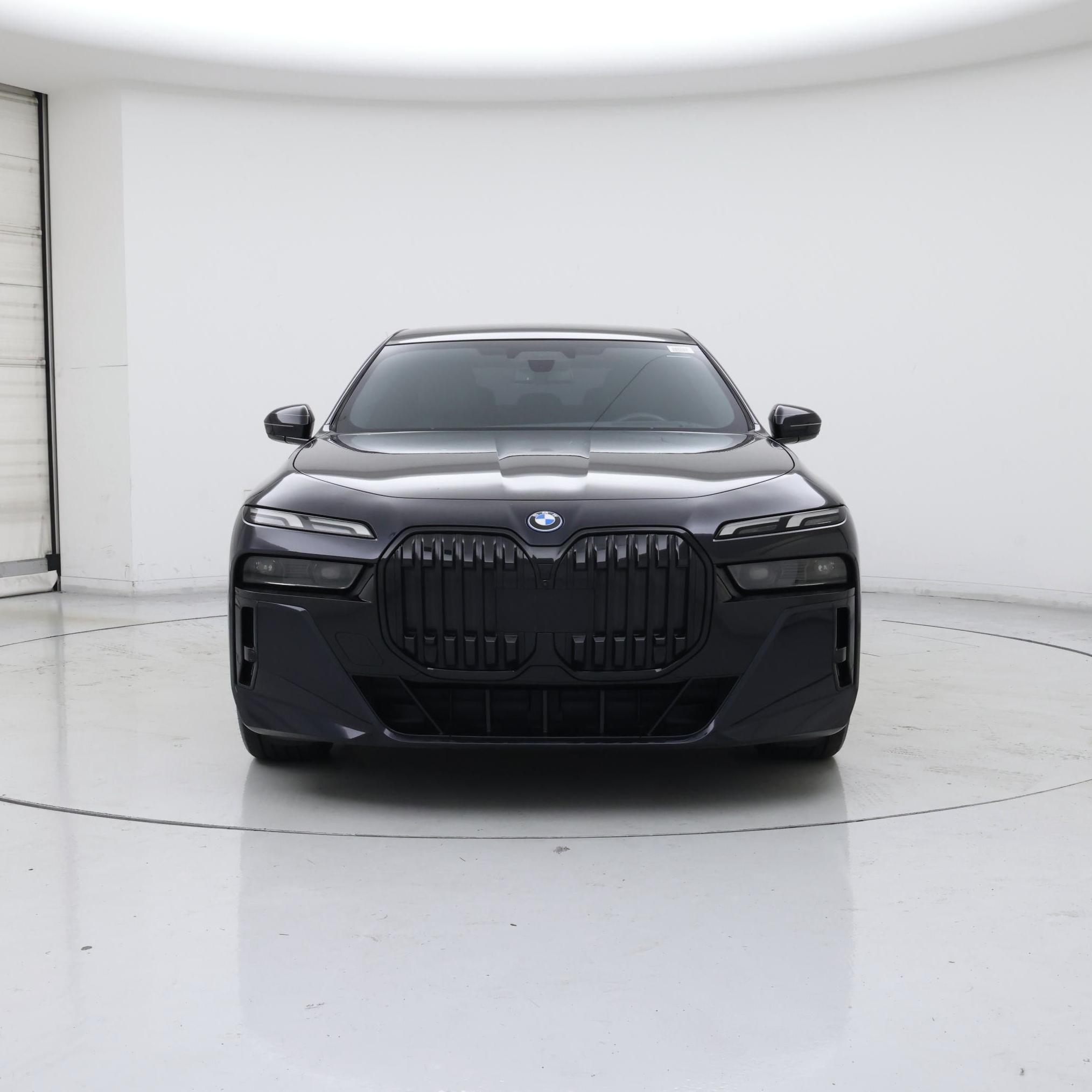 Thumbnail: 2023 BMW i7 - 5