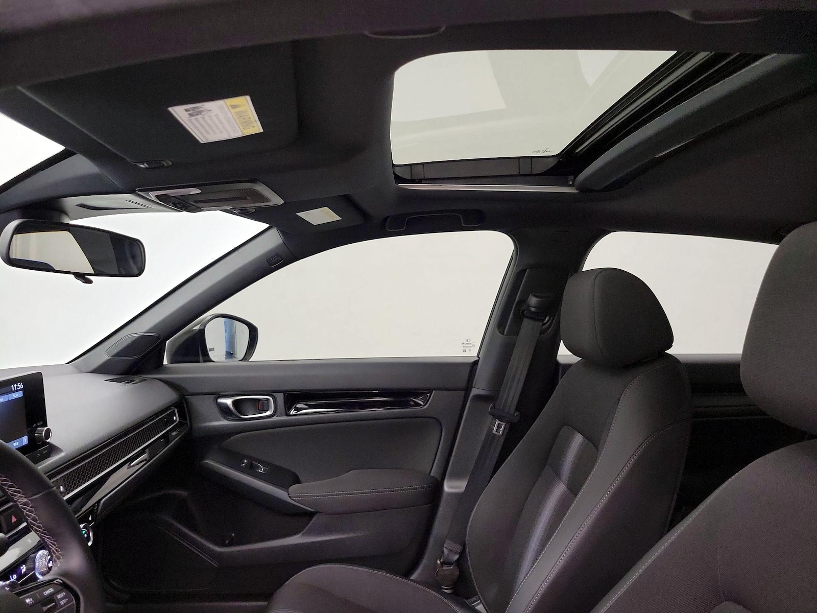 Sunroof(s) & Overhead Airbags