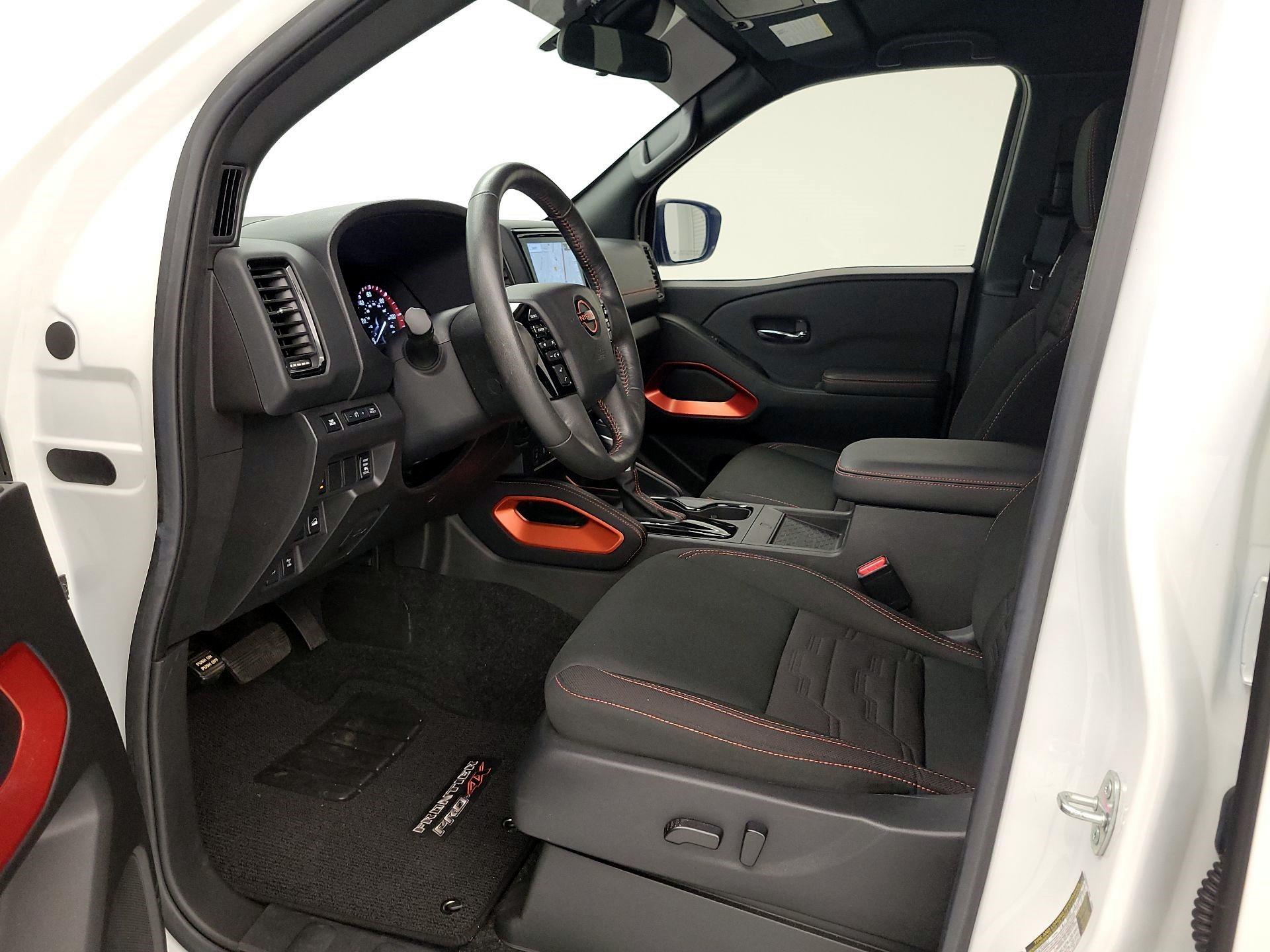 Thumbnail: 2024 Nissan Frontier - 11