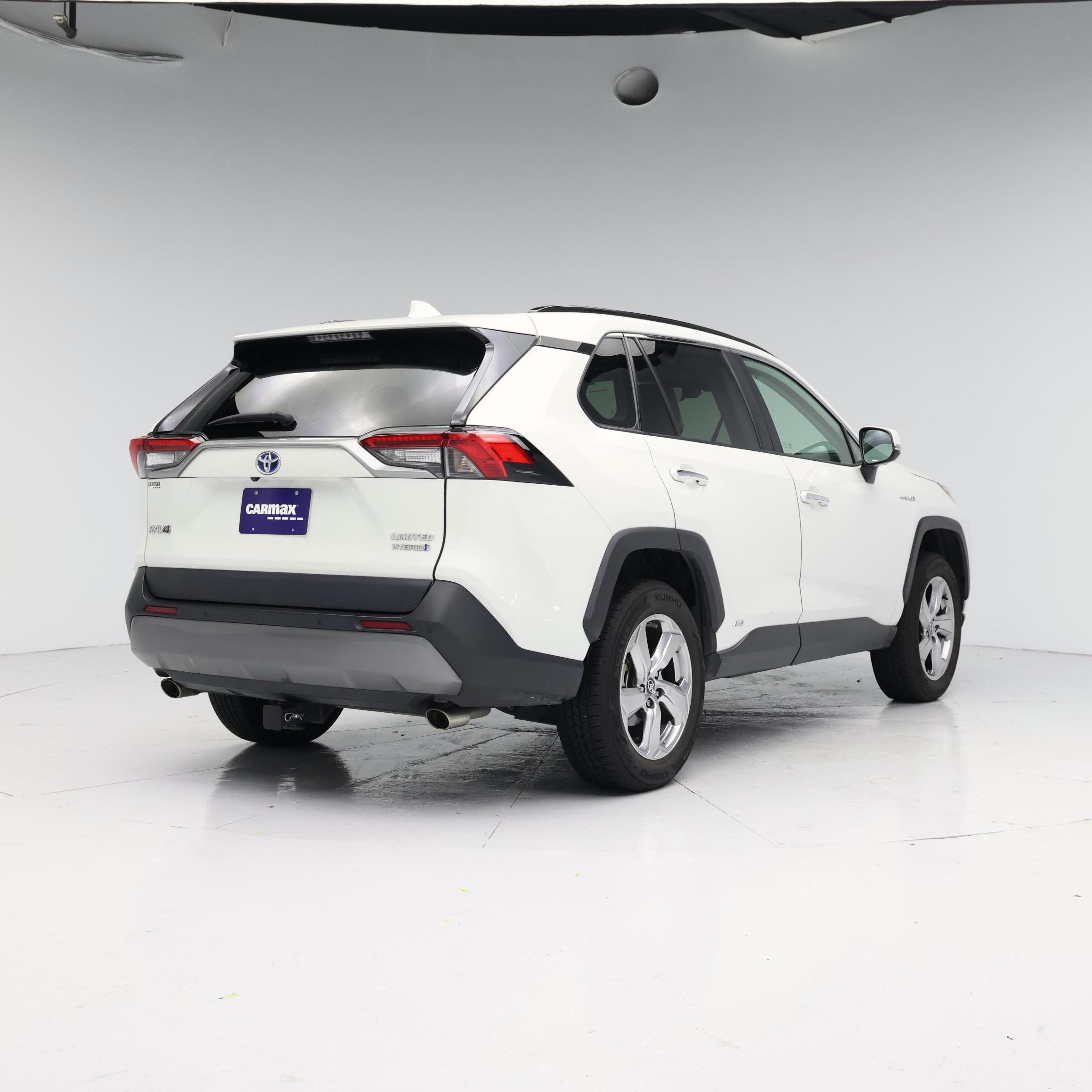 Thumbnail: 2020 Toyota RAV4 - 8