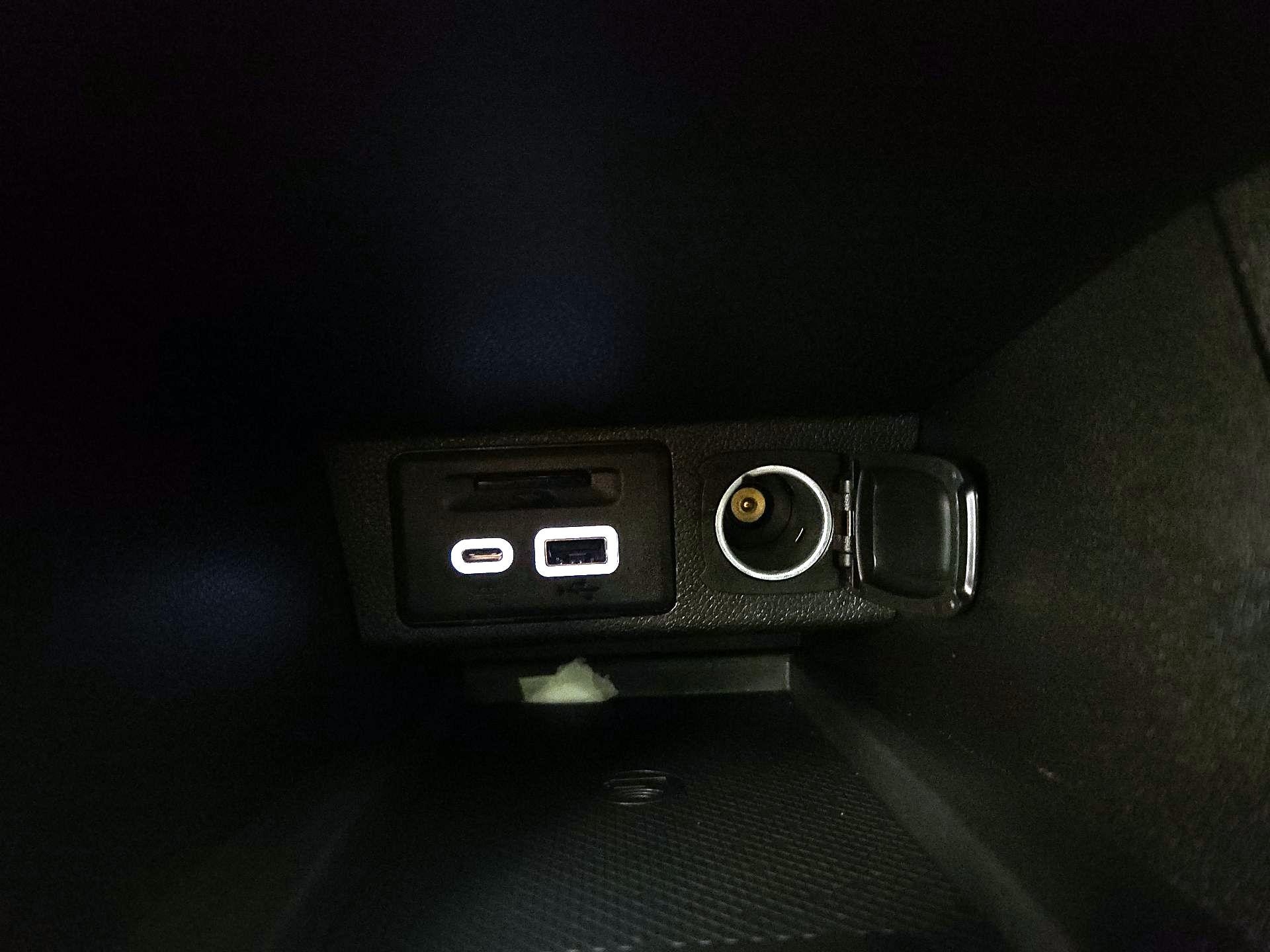 Thumbnail: 2023 Chevrolet Bolt EUV - 19