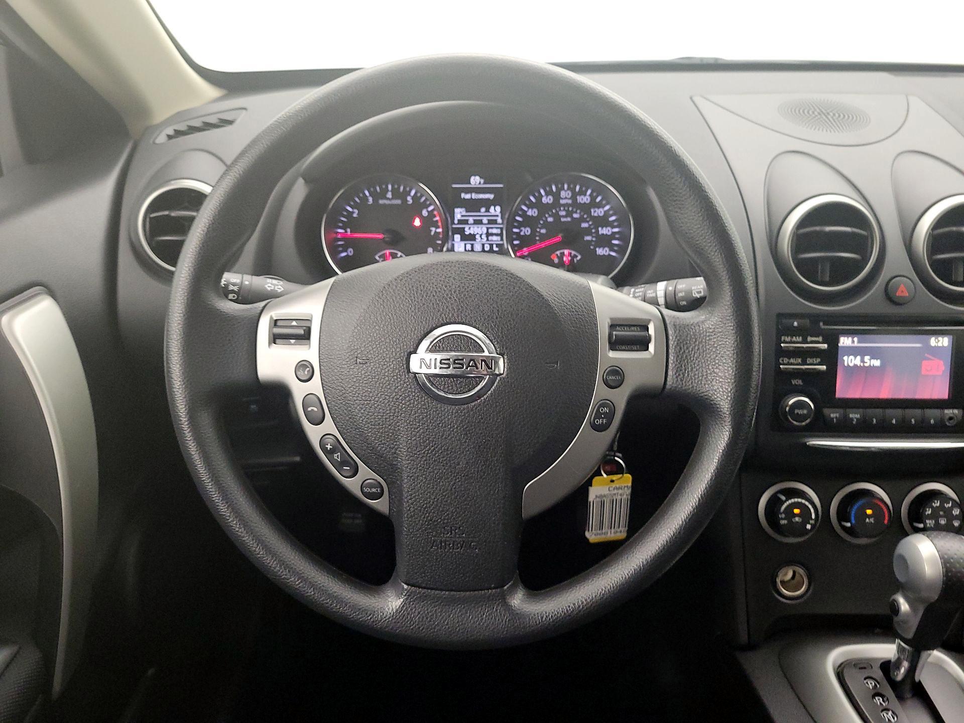 Thumbnail: 2015 Nissan Rogue - 10