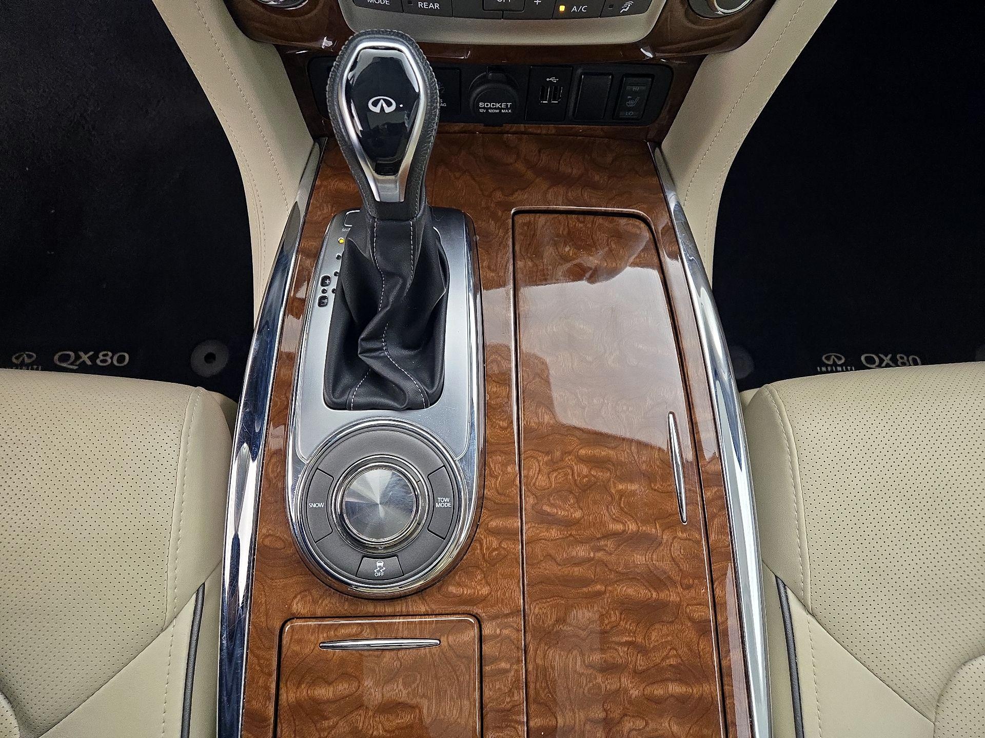 Thumbnail: 2019 INFINITI QX80 - 18