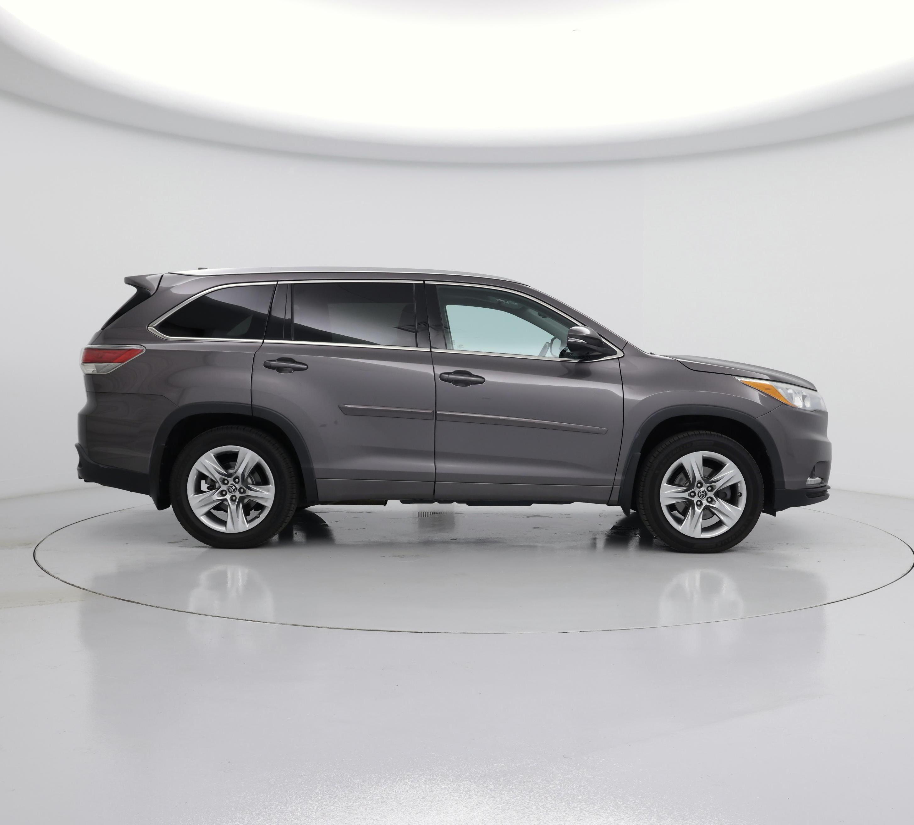 Thumbnail: 2016 Toyota Highlander - 7