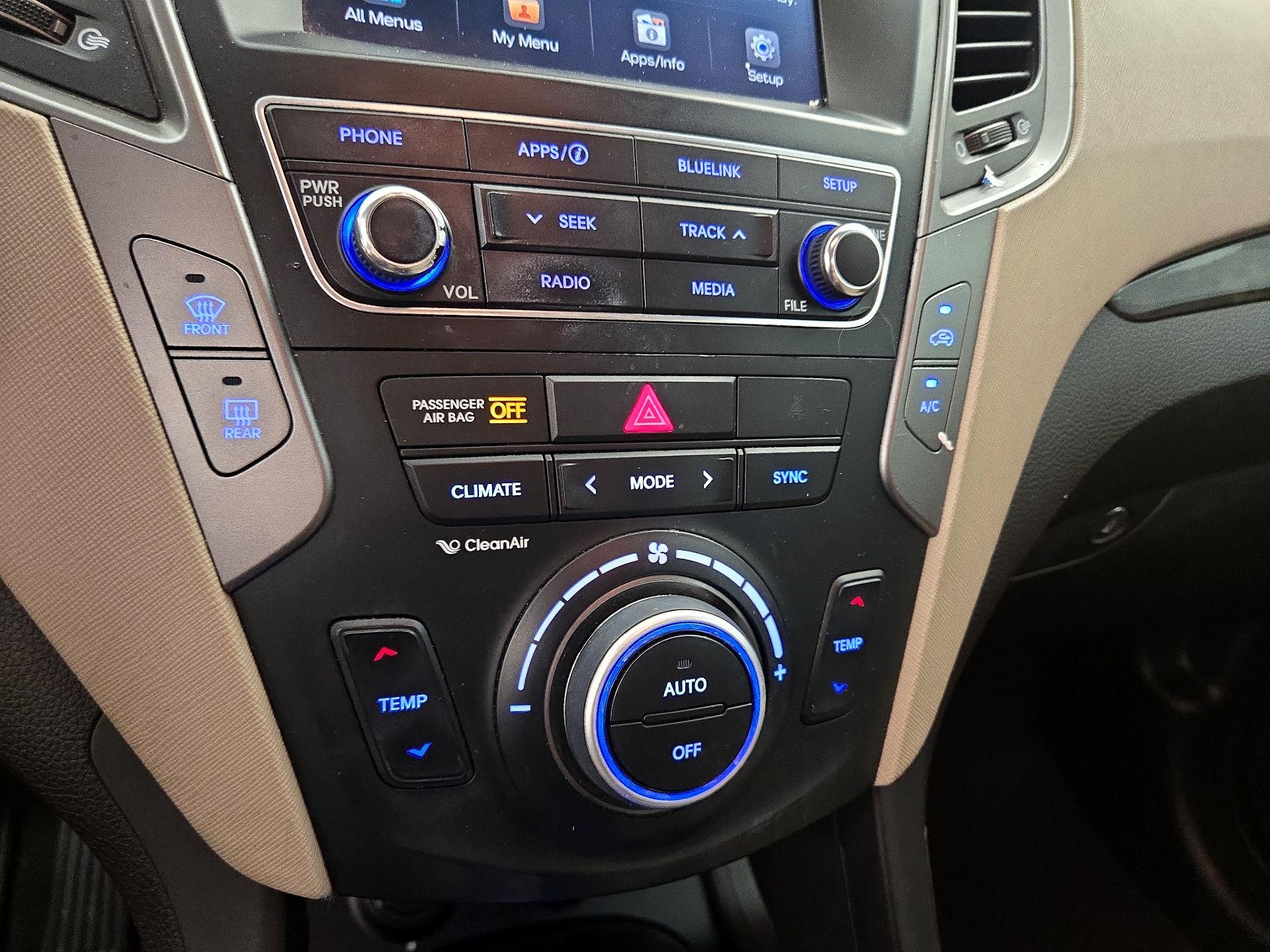 Thumbnail: 2017 Hyundai Santa Fe - 16