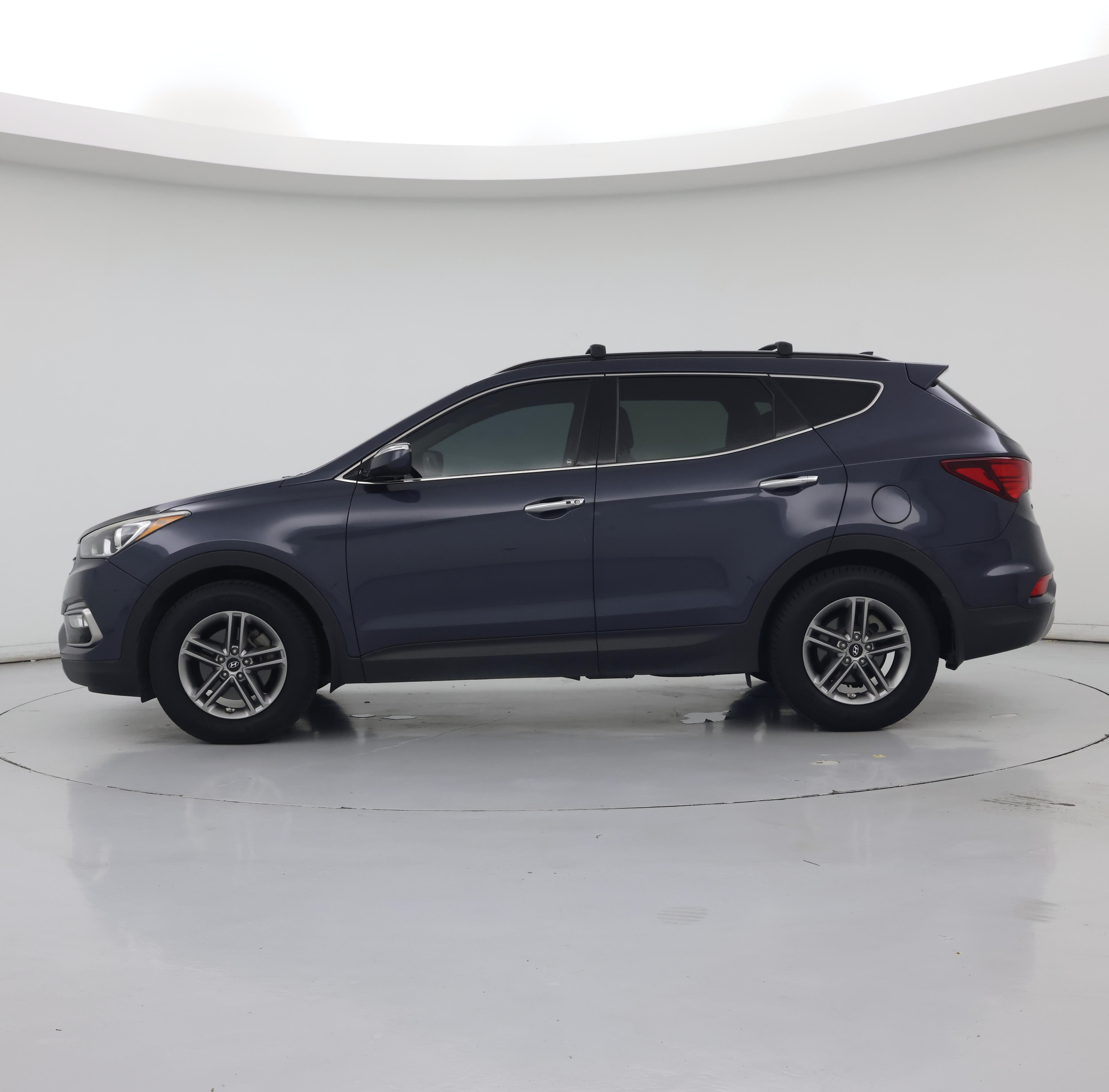 Thumbnail: 2017 Hyundai Santa Fe - 3