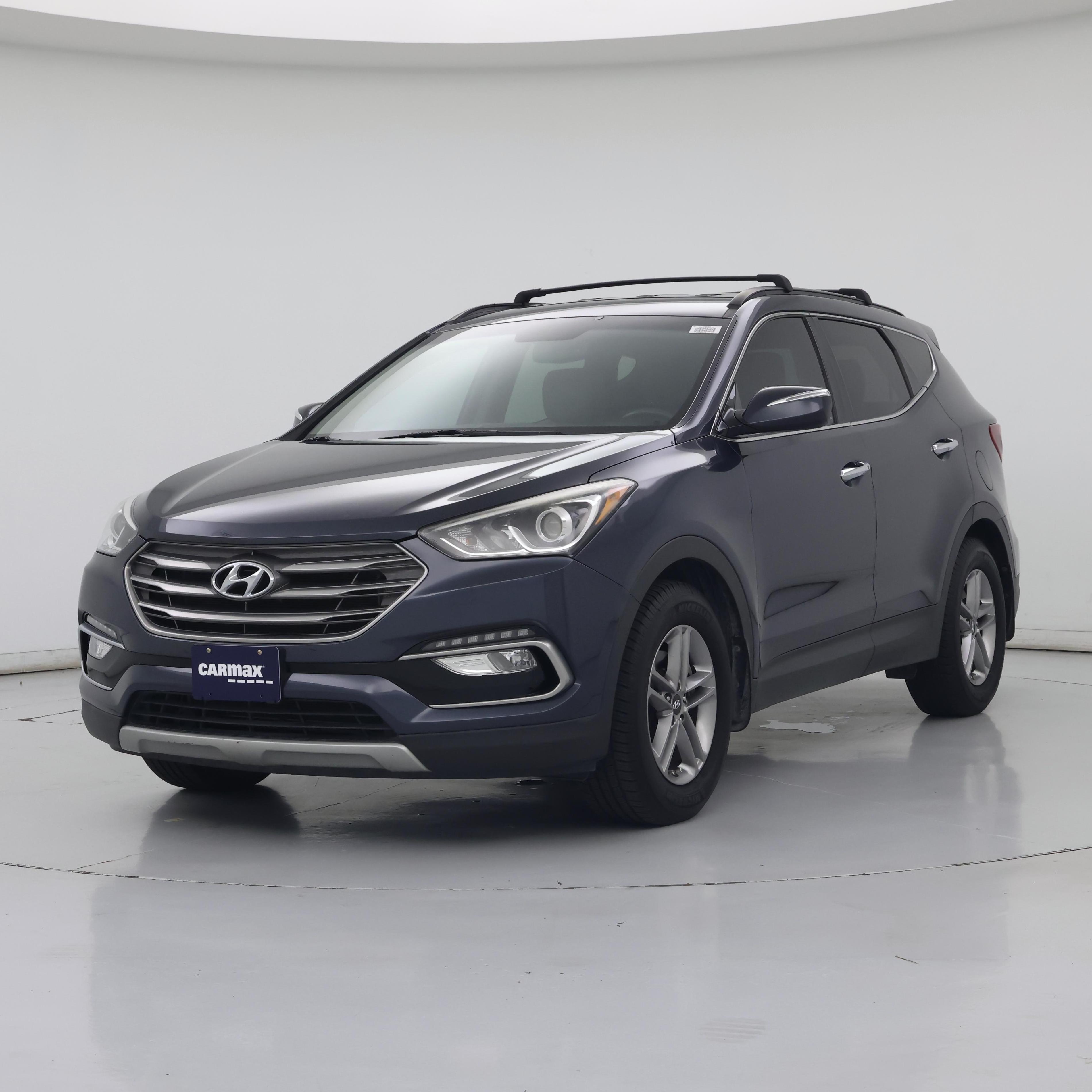 Thumbnail: 2017 Hyundai Santa Fe - 4
