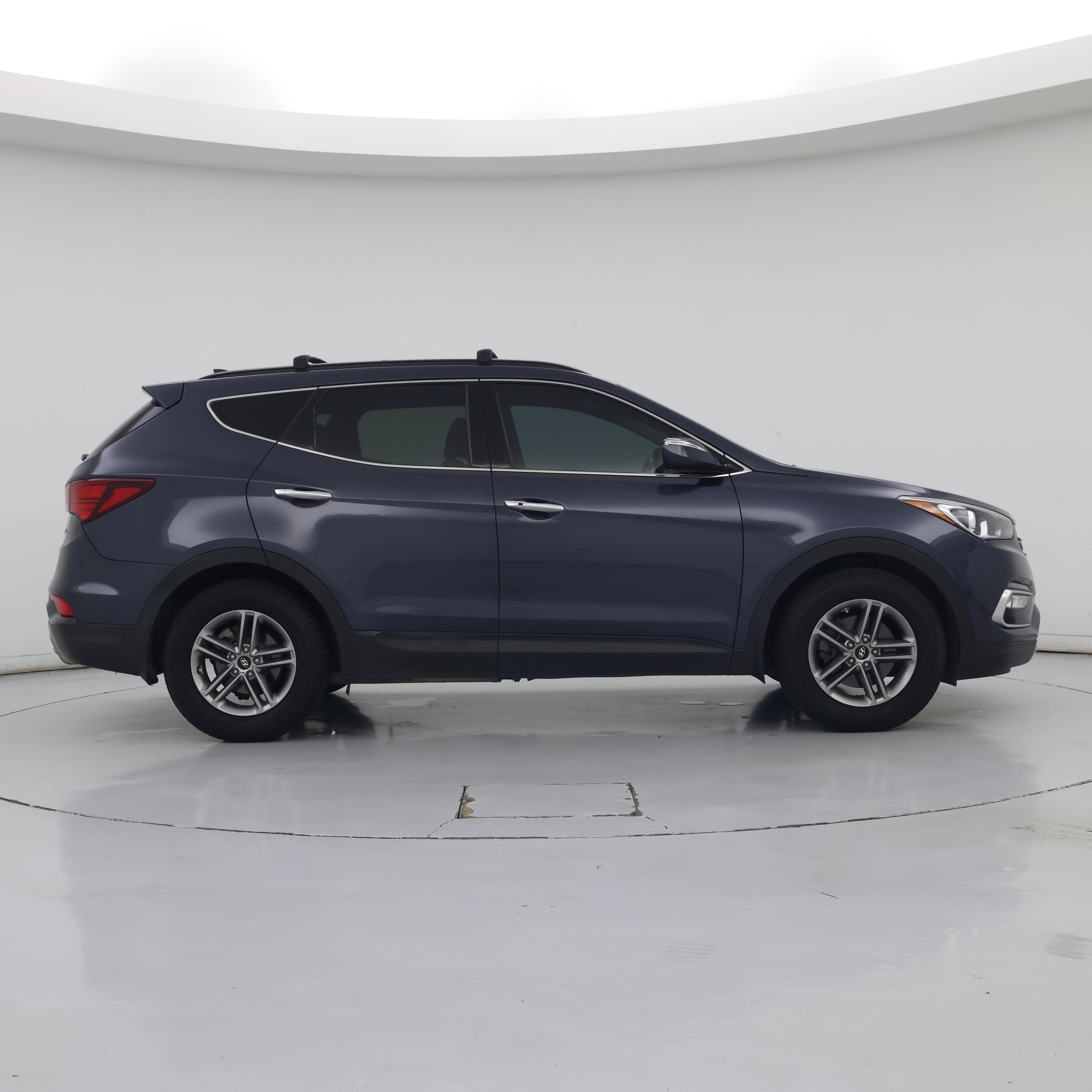 Thumbnail: 2017 Hyundai Santa Fe - 7