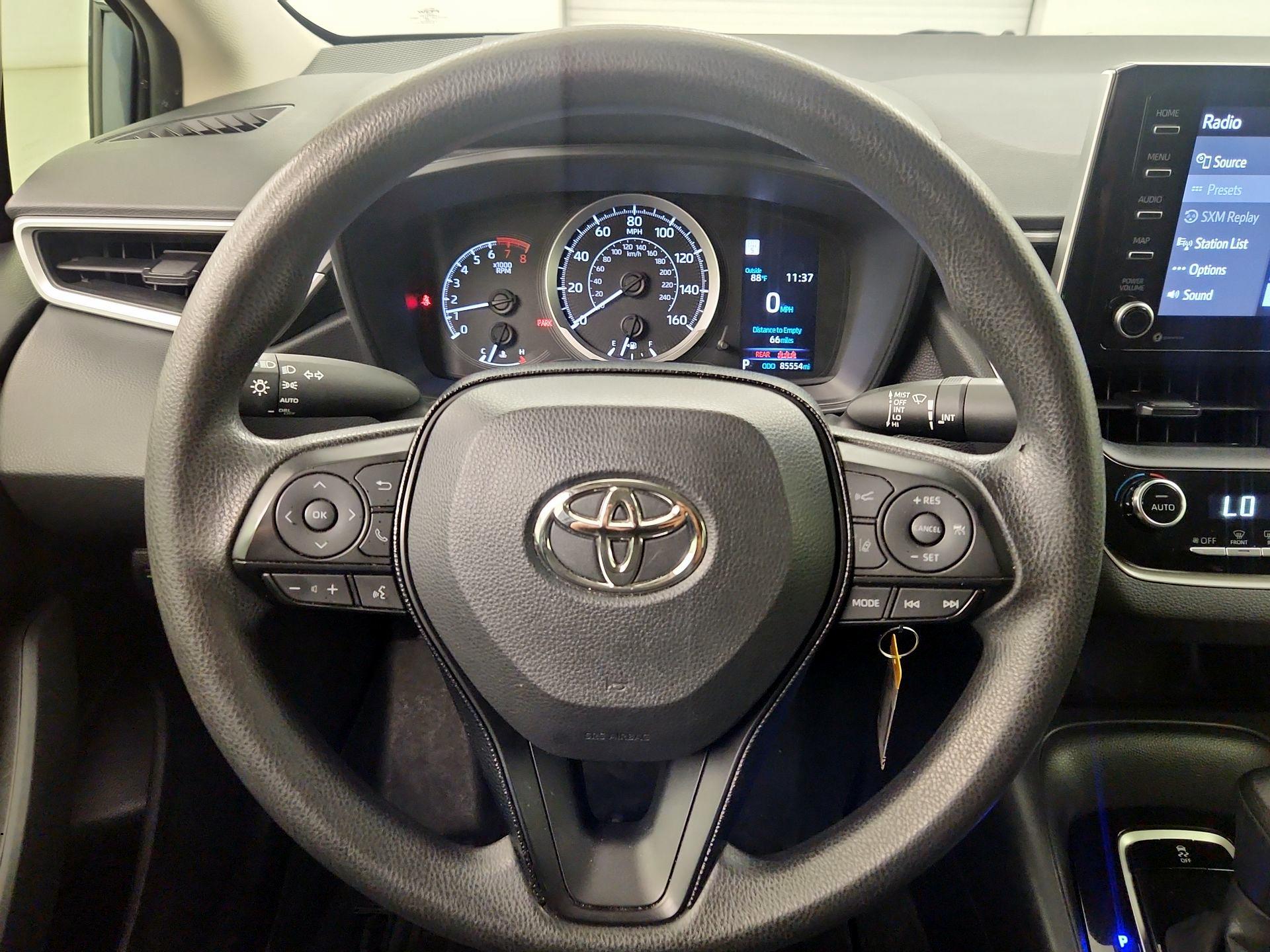 Thumbnail: 2021 Toyota Corolla - 10