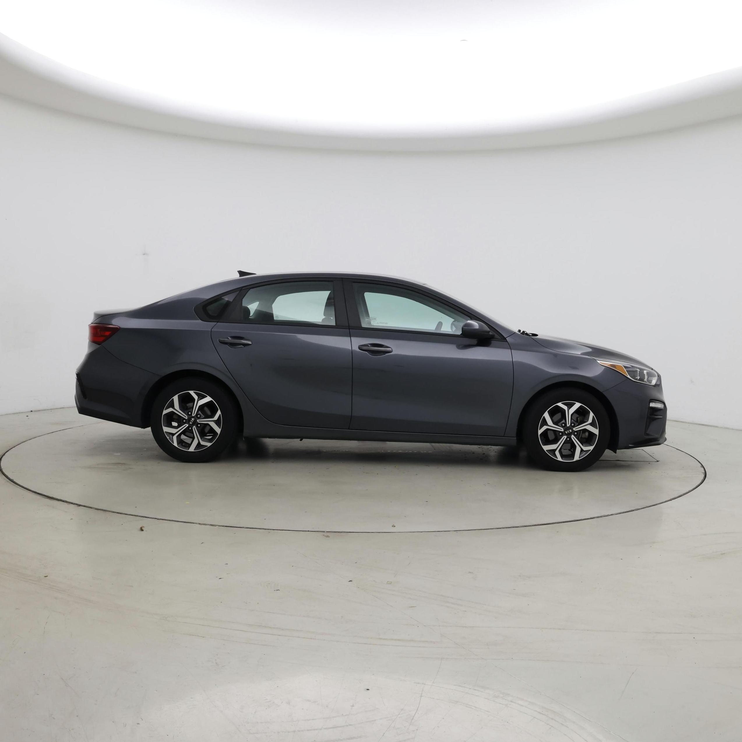 Thumbnail: 2021 Kia Forte - 7