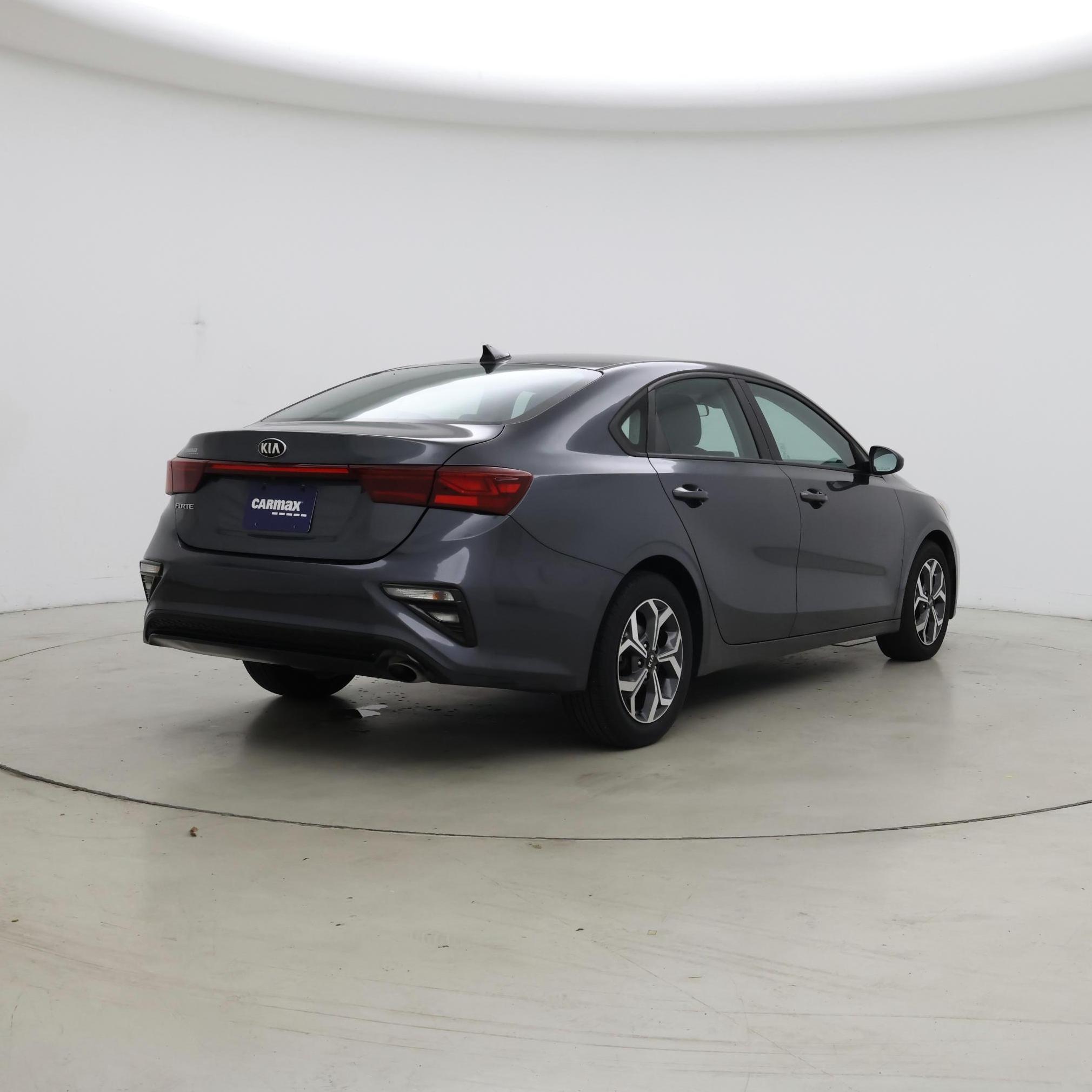 Thumbnail: 2021 Kia Forte - 8
