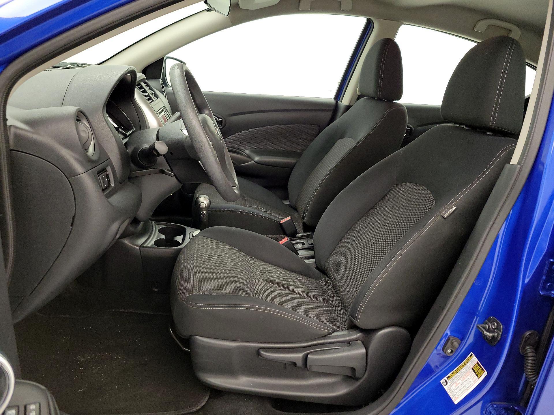 Thumbnail: 2016 Nissan Versa - 11