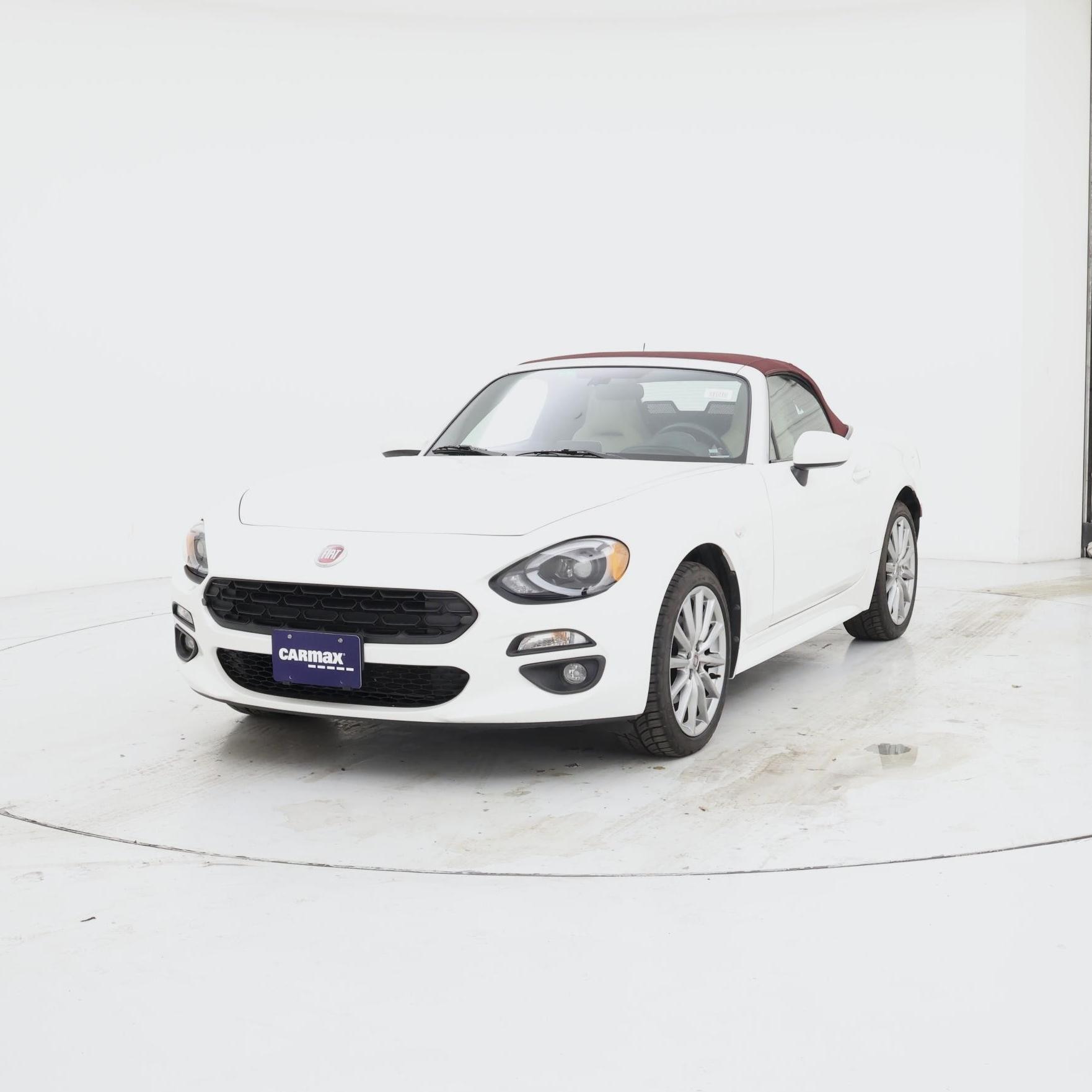 Thumbnail: 2018 Fiat 124 Spider - 4