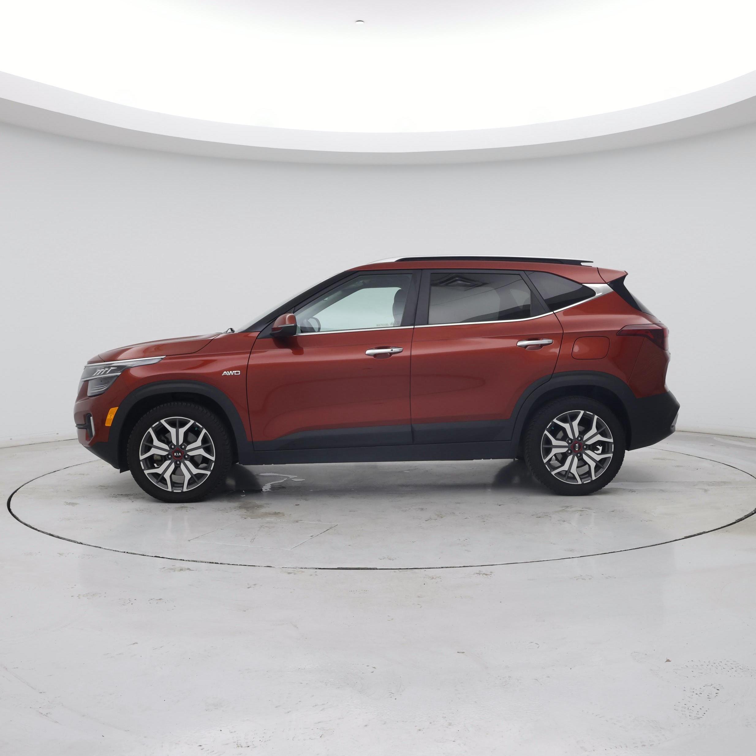 Thumbnail: 2021 Kia Seltos - 3