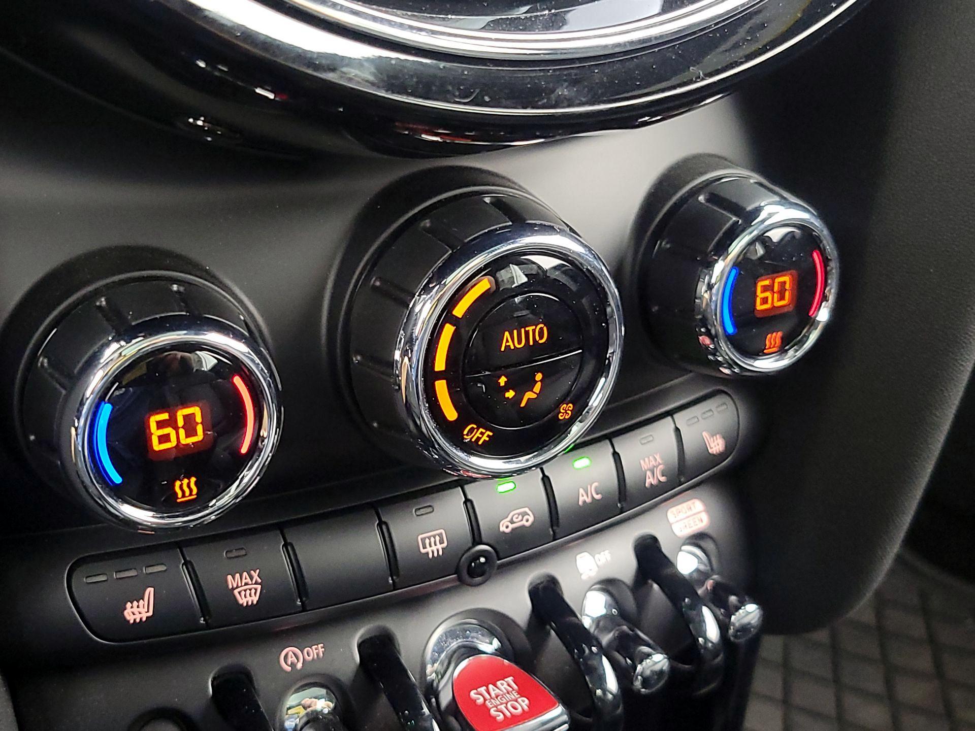 Thumbnail: 2023 MINI Cooper Hardtop - 16