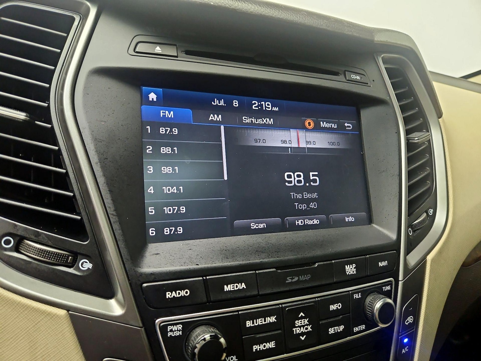 2018 Hyundai Santa Fe Sport - Photo 17