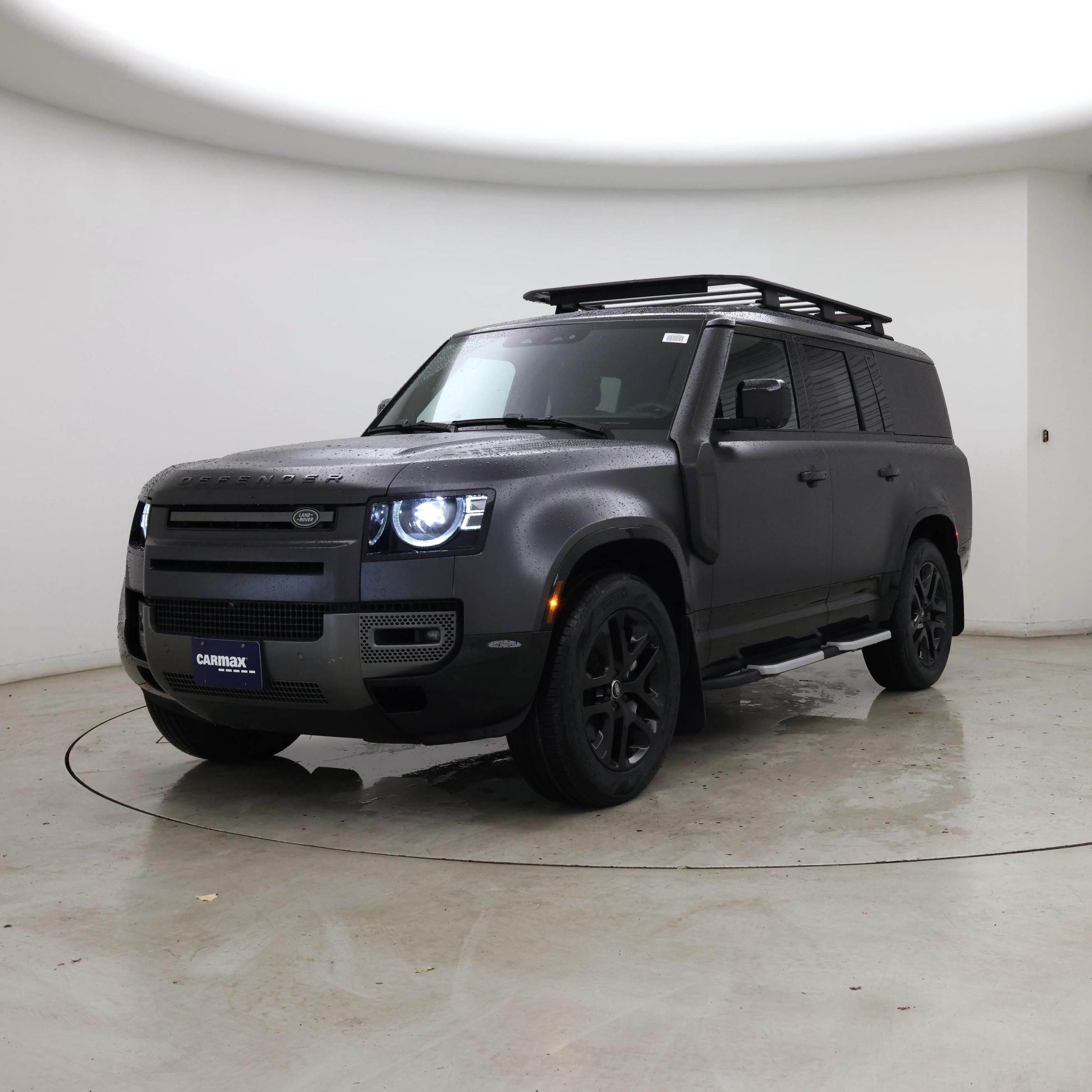Thumbnail: 2024 Land Rover Defender - 4