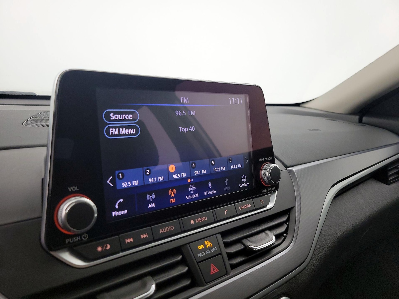 2023 Nissan Altima SR - Photo 16