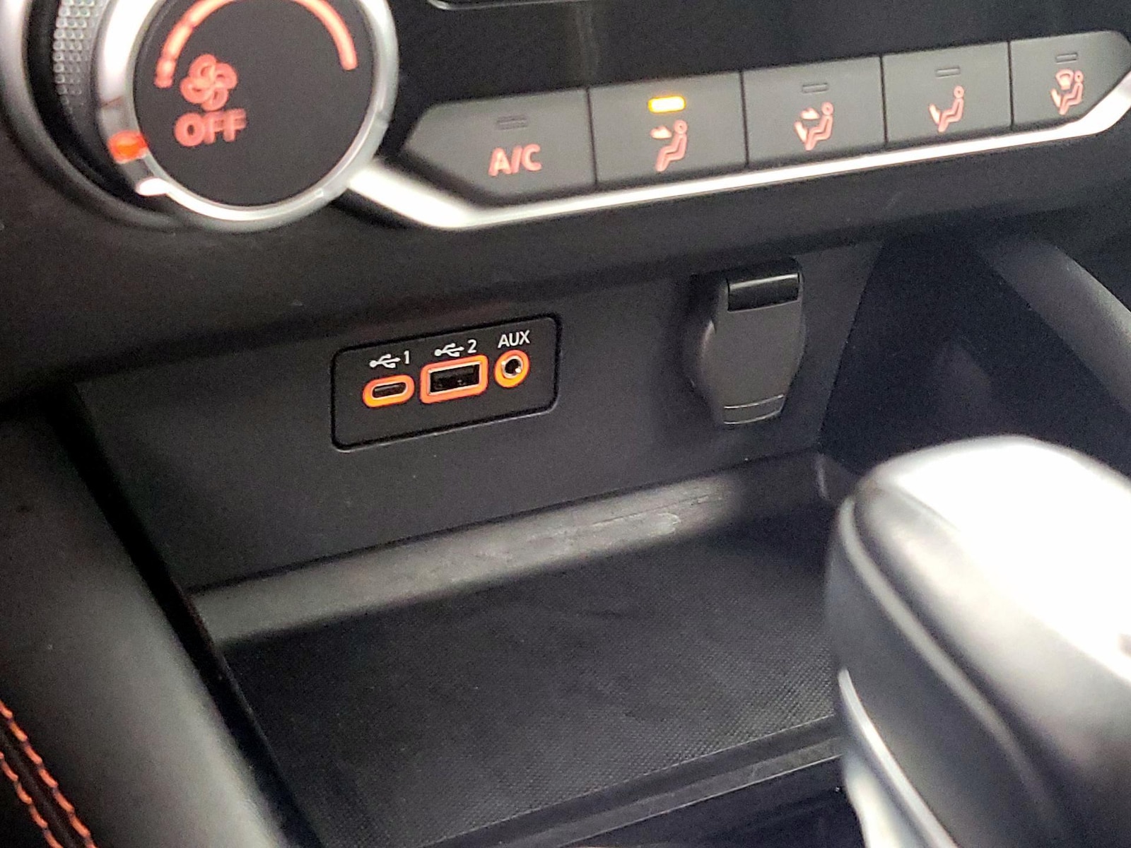 2023 Nissan Altima SR - Photo 19