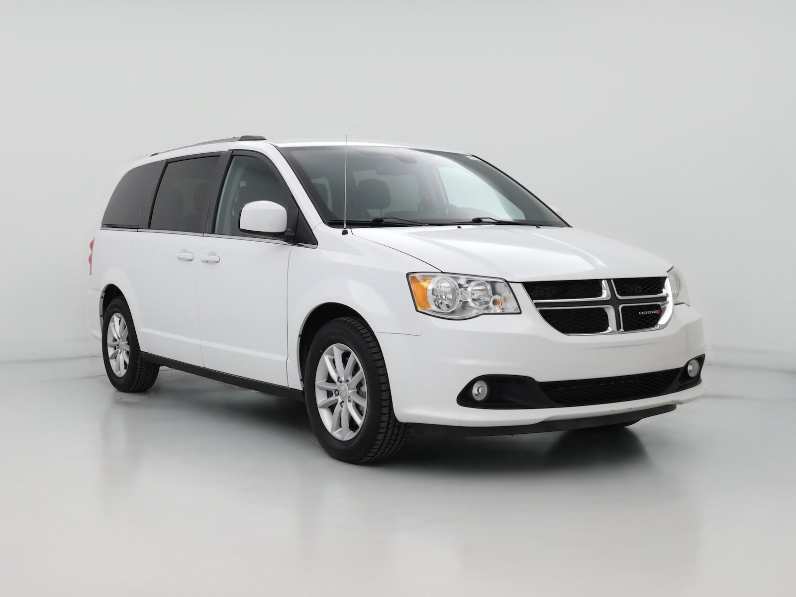 2019 Dodge Grand Caravan SXT - Photo 1