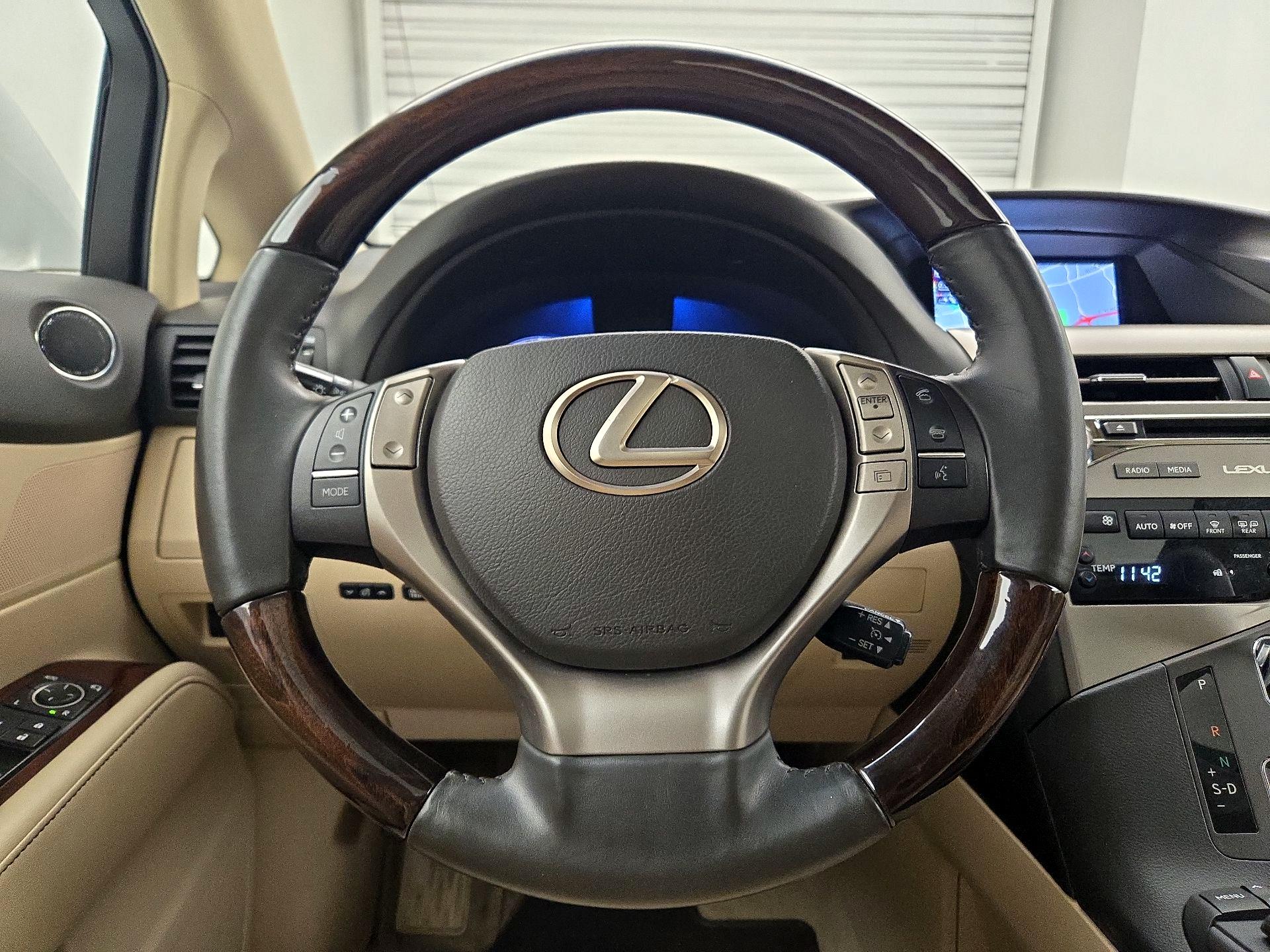 Thumbnail: 2015 Lexus RX - 10