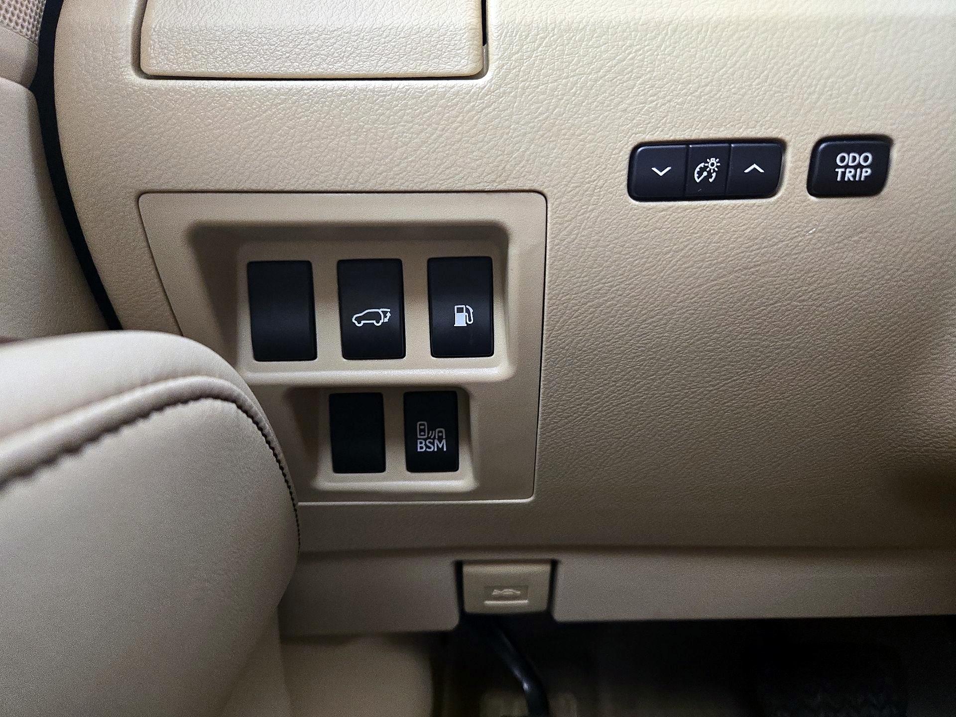 Thumbnail: 2015 Lexus RX - 13