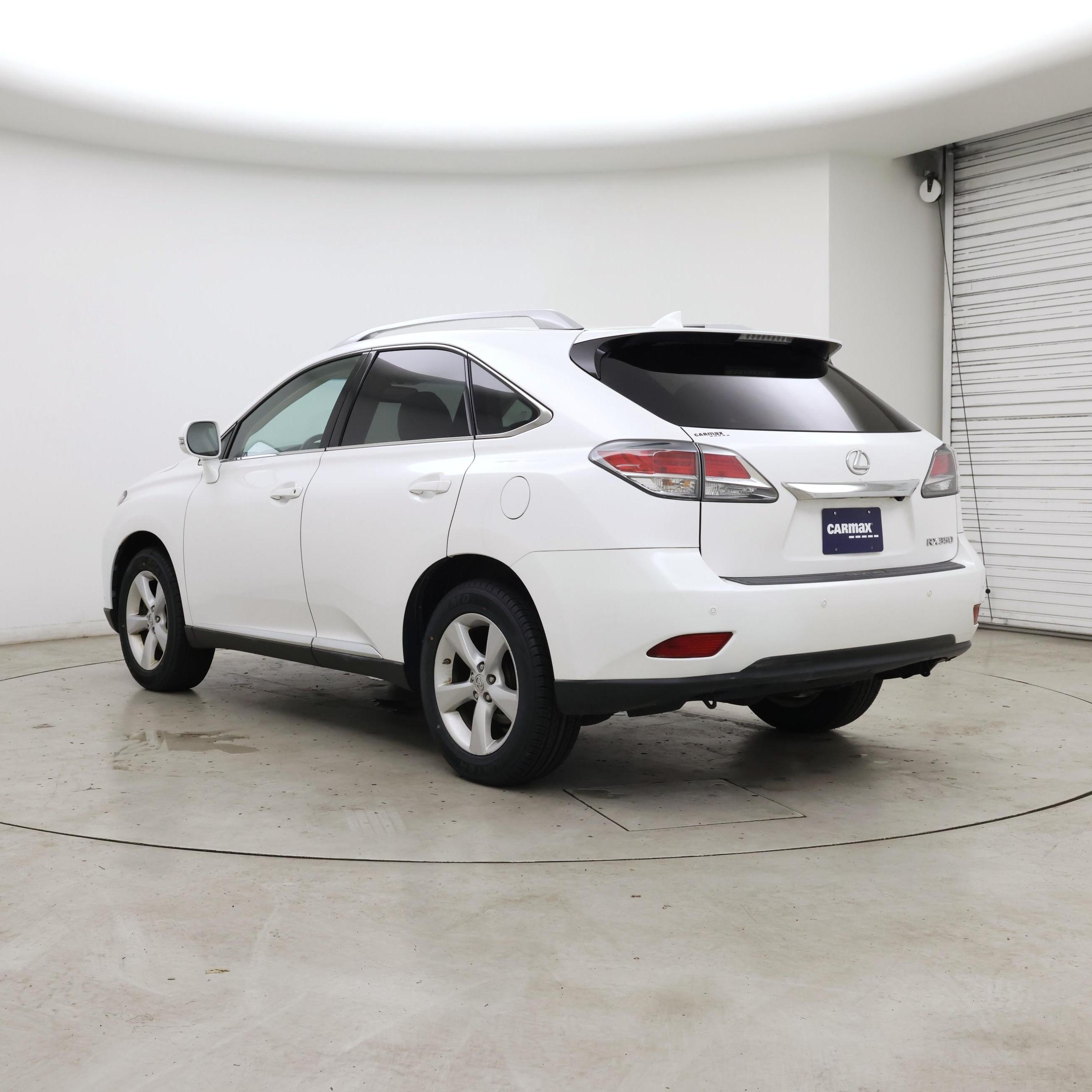Thumbnail: 2015 Lexus RX - 2